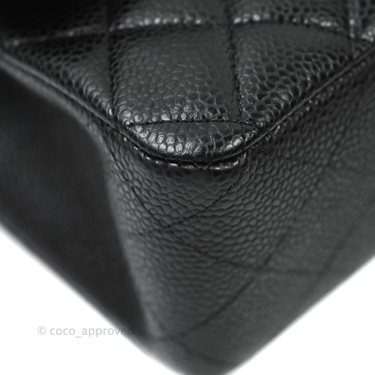 Chanel Quilted M/L Medium Double Flap Black Caviar Gold Hardware