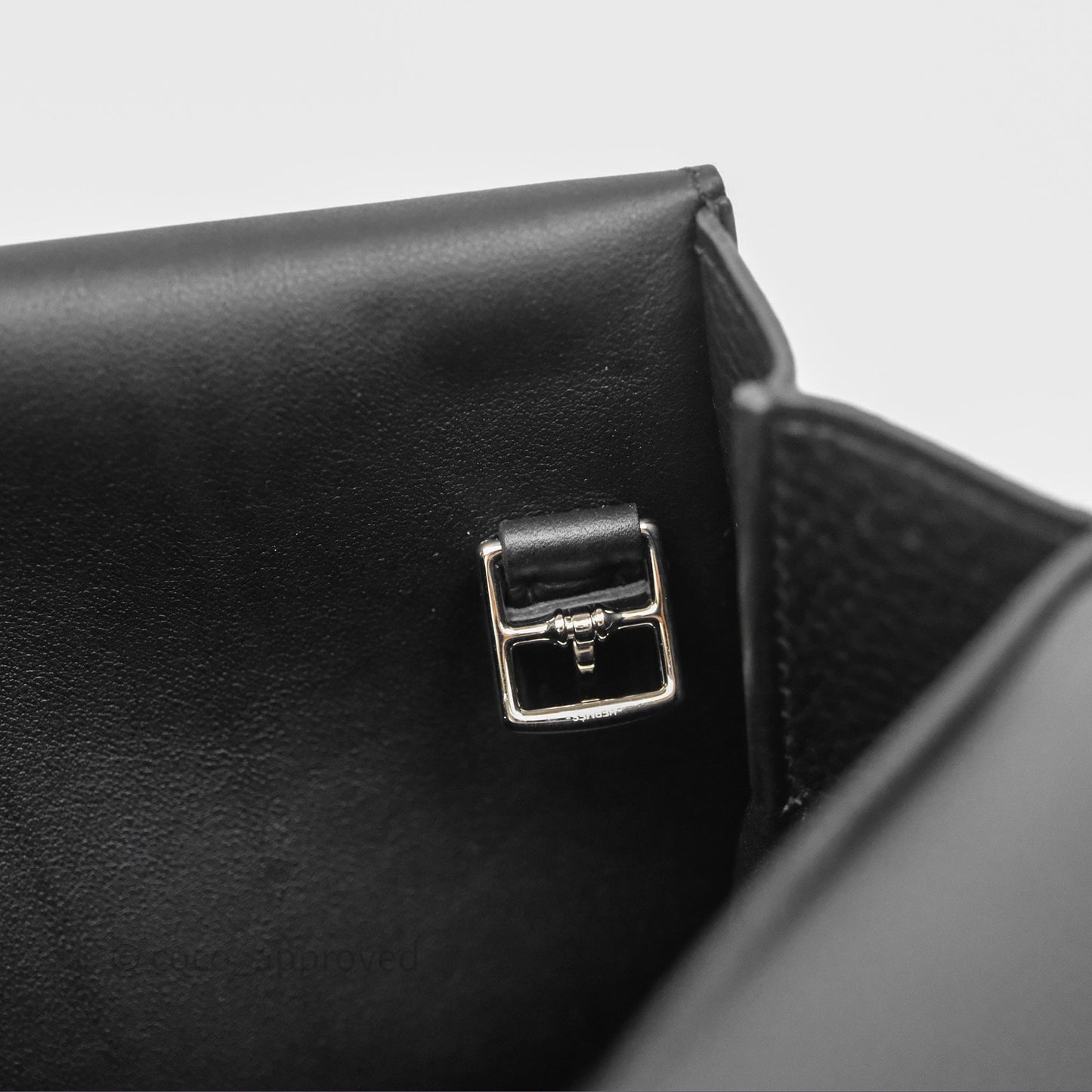 Hermès Halzan 25 Black Noir 89 Clemence Palladium Hardware