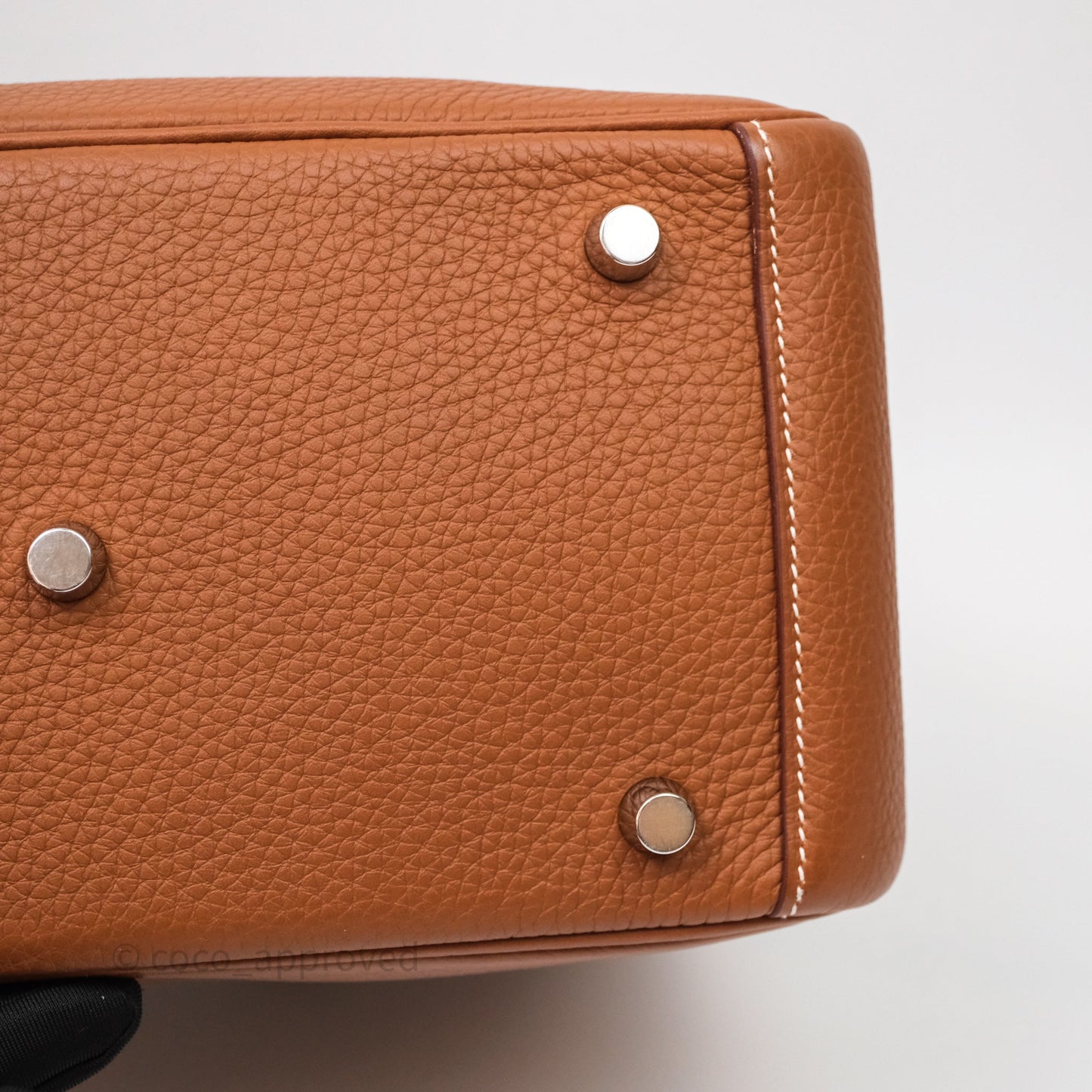 Hermès Lindy 26 Gold Clemence Palladium Hardware