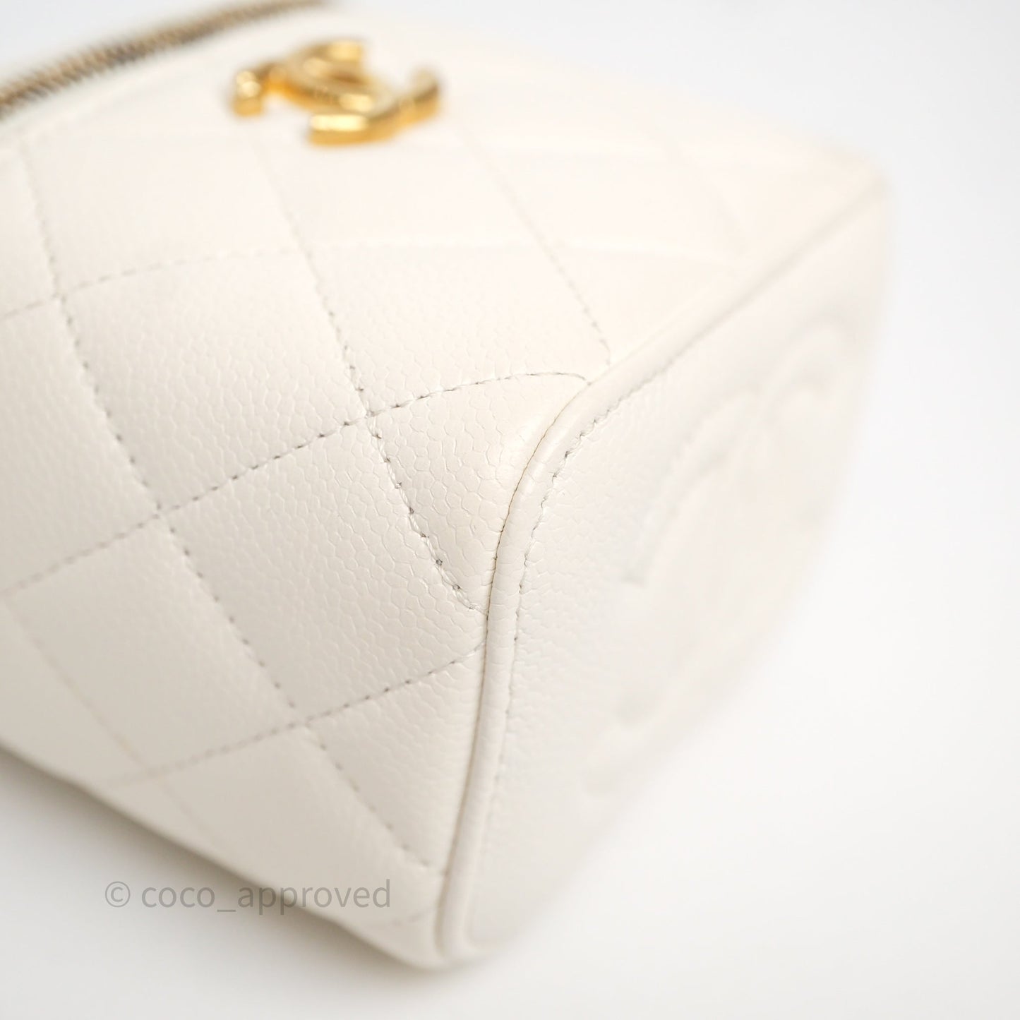 Chanel Heart Crush Mini Vanity With Chain White Caviar Aged Gold Hardware