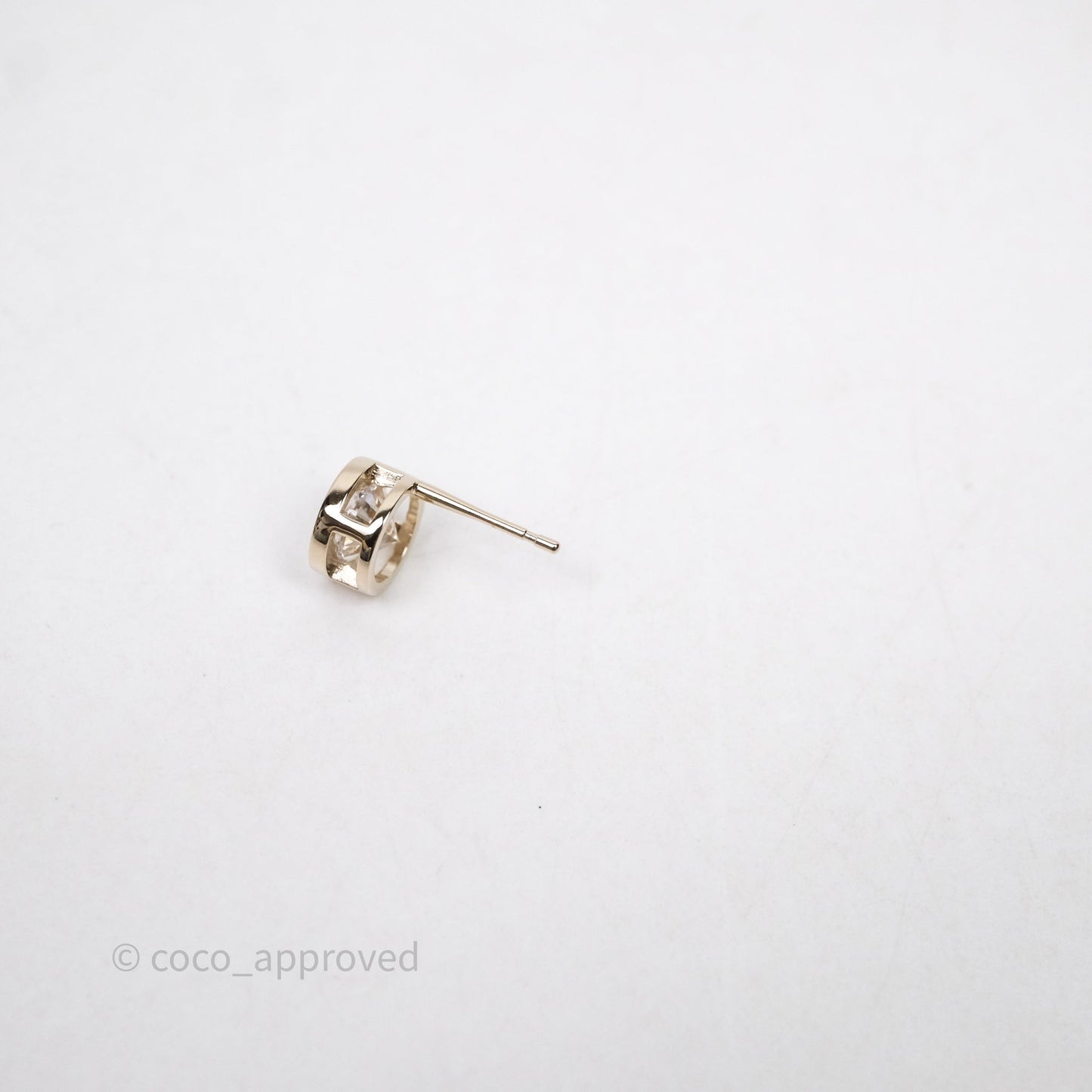 Chanel Crystals CC Round Earrings Gold Tone 25V