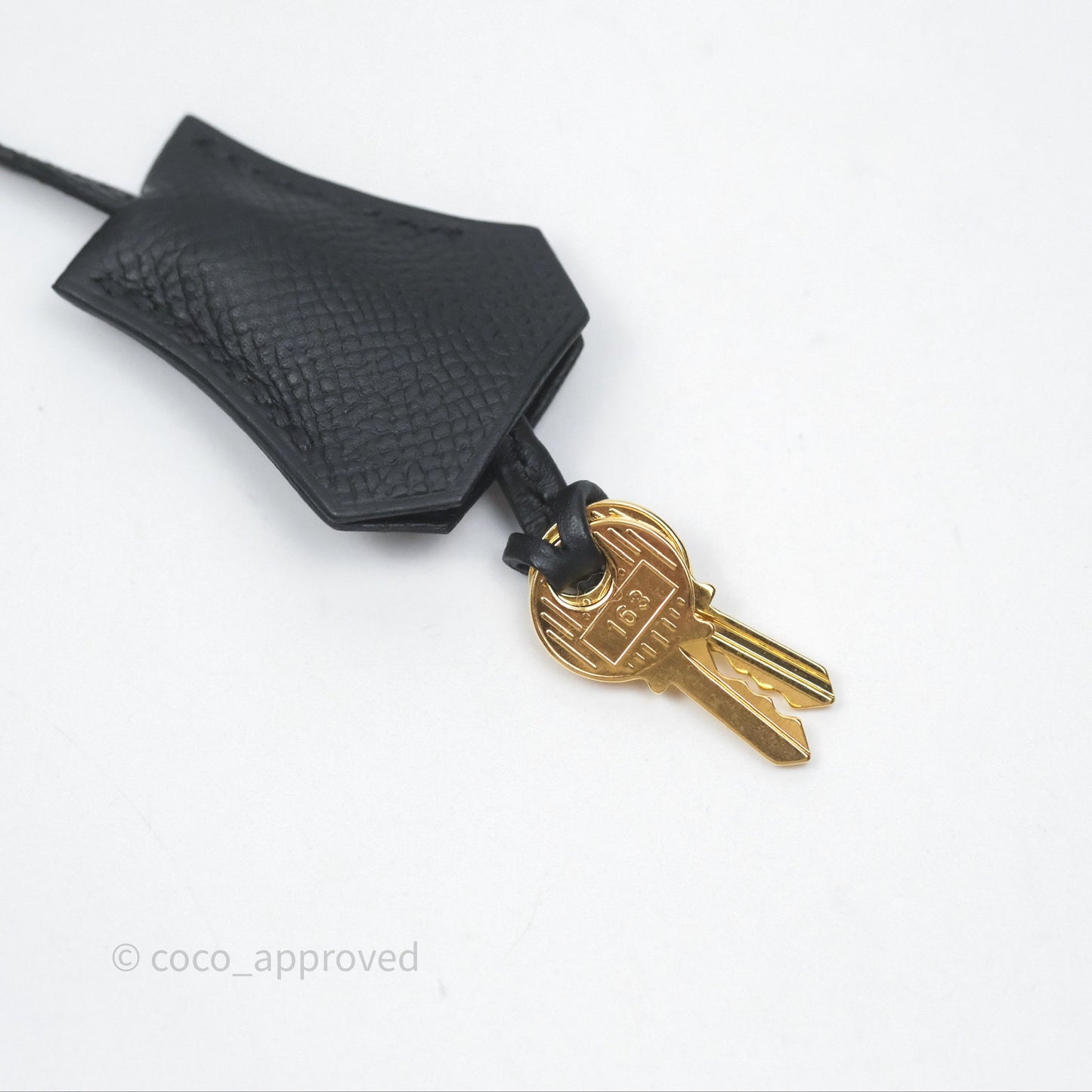 Hermès Kelly 28 Sellier Noir Black 89 Epsom Gold Hardware