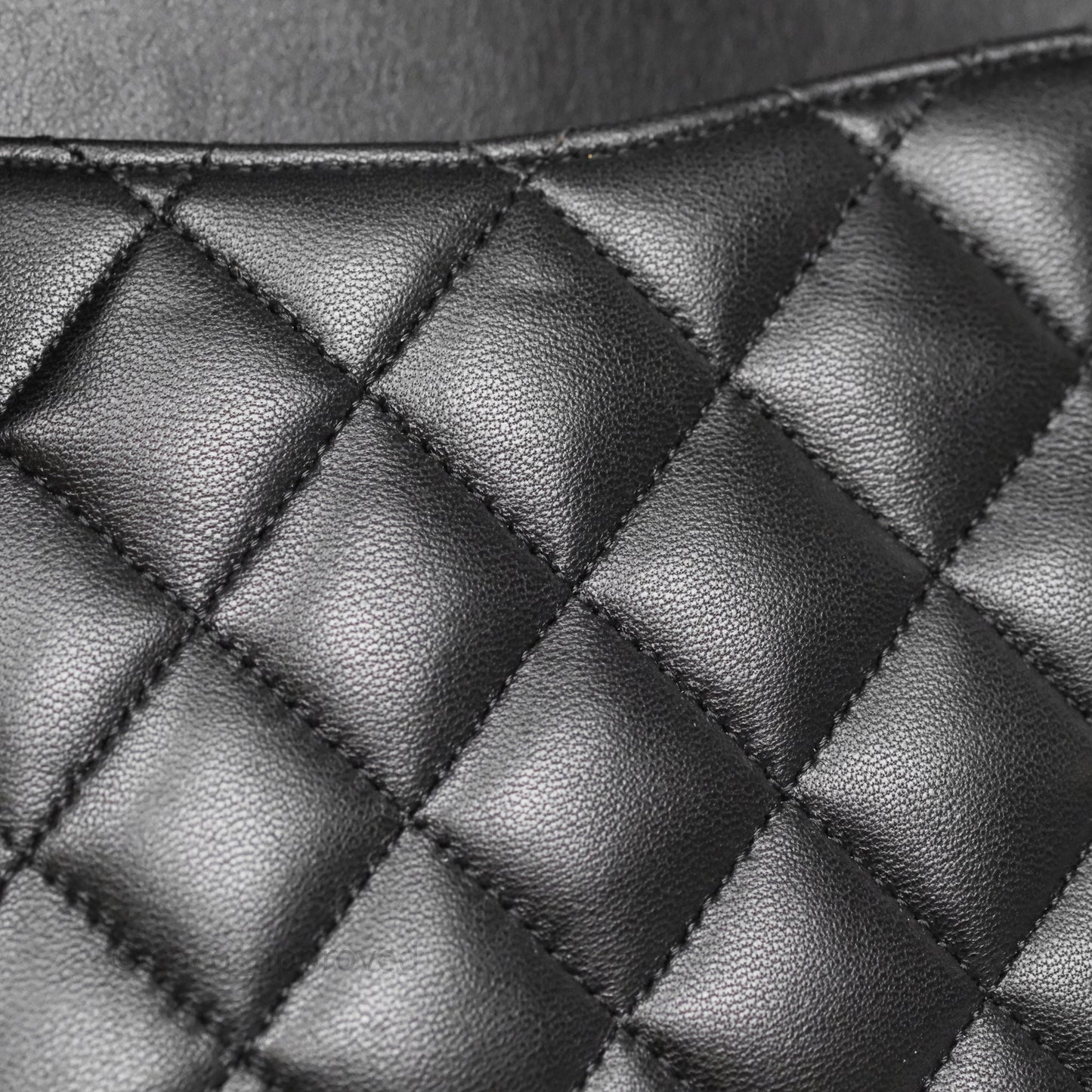 Chanel Classic M/L Medium Flap Quilted Black Lambskin Silver Hardware