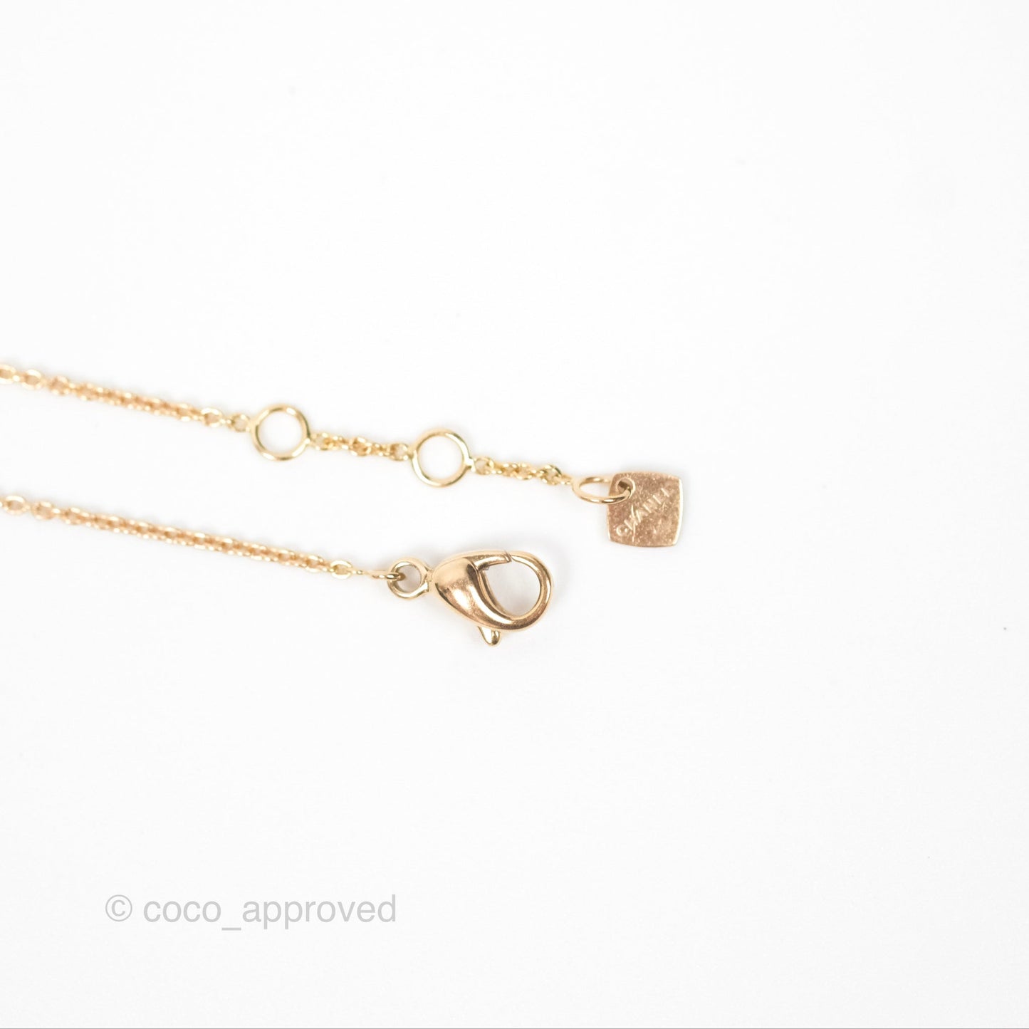 Chanel Coco Crush Bracelet 18K Beige Gold Hardware