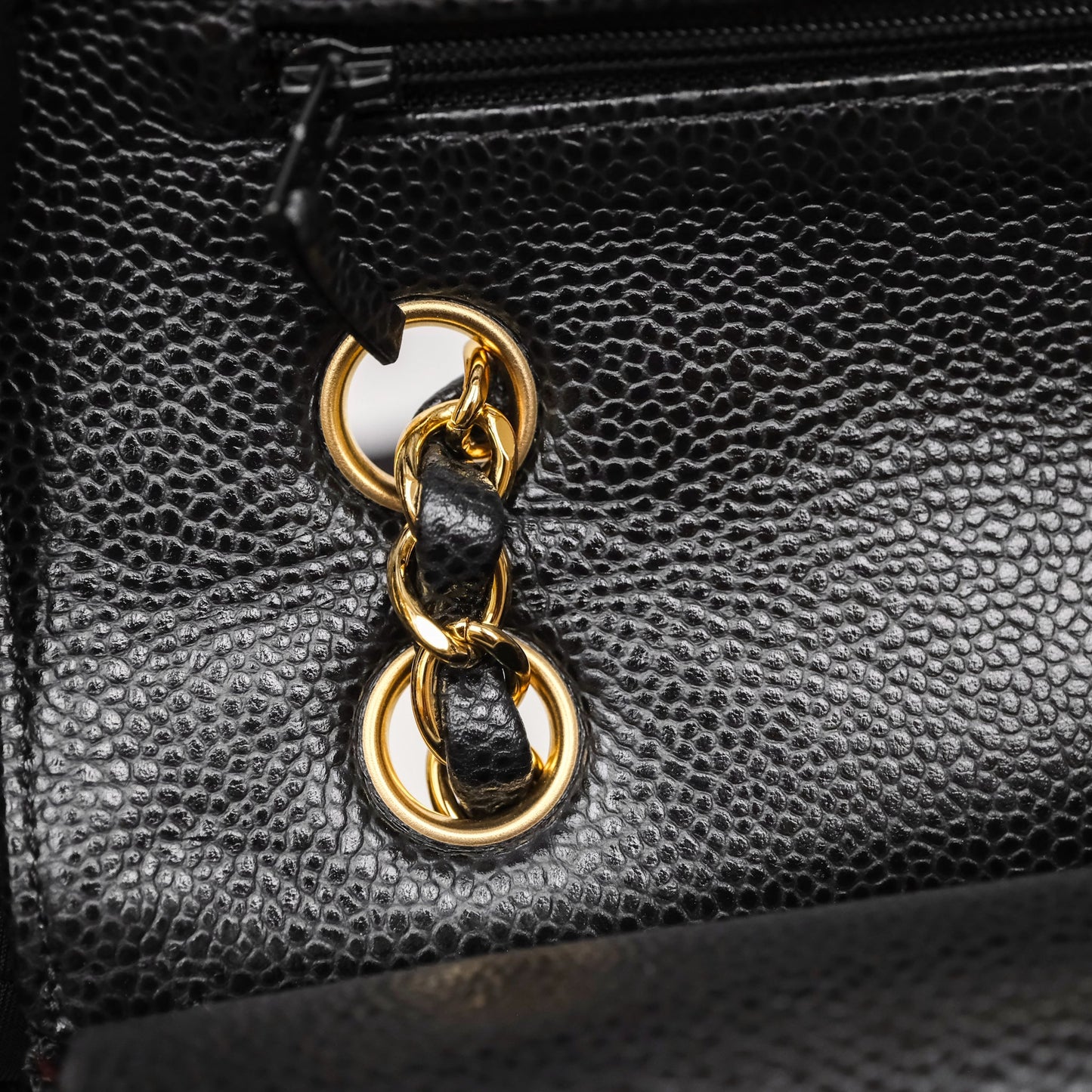 Chanel Classic M/L Medium Flap Quilted Black Caviar Gold Hardware