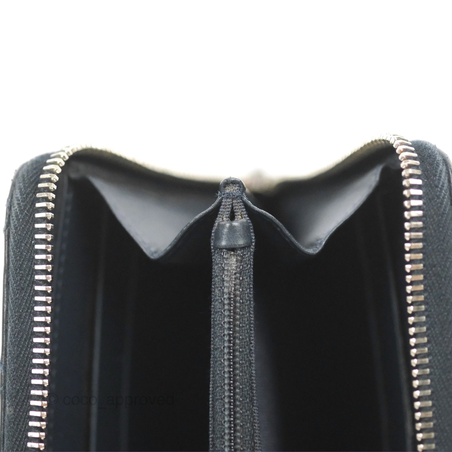 Chanel Quilted Zip Long Wallet Navy Lambskin Silver Hardware