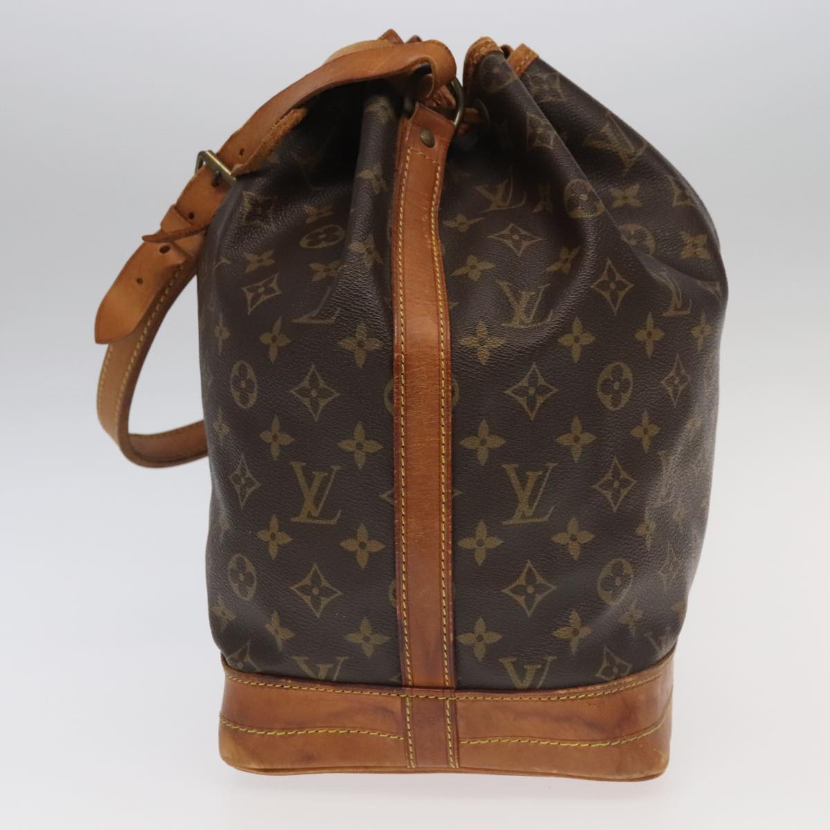 LOUIS VUITTON Monogram Noe Shoulder Bag M42224 LV 97367