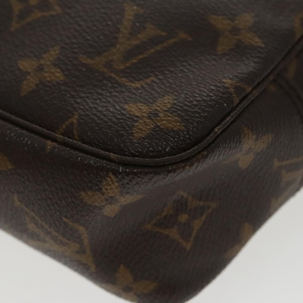 LOUIS VUITTON Monogram Trousse Toilette 23 Clutch Bag M47524 LV 97469