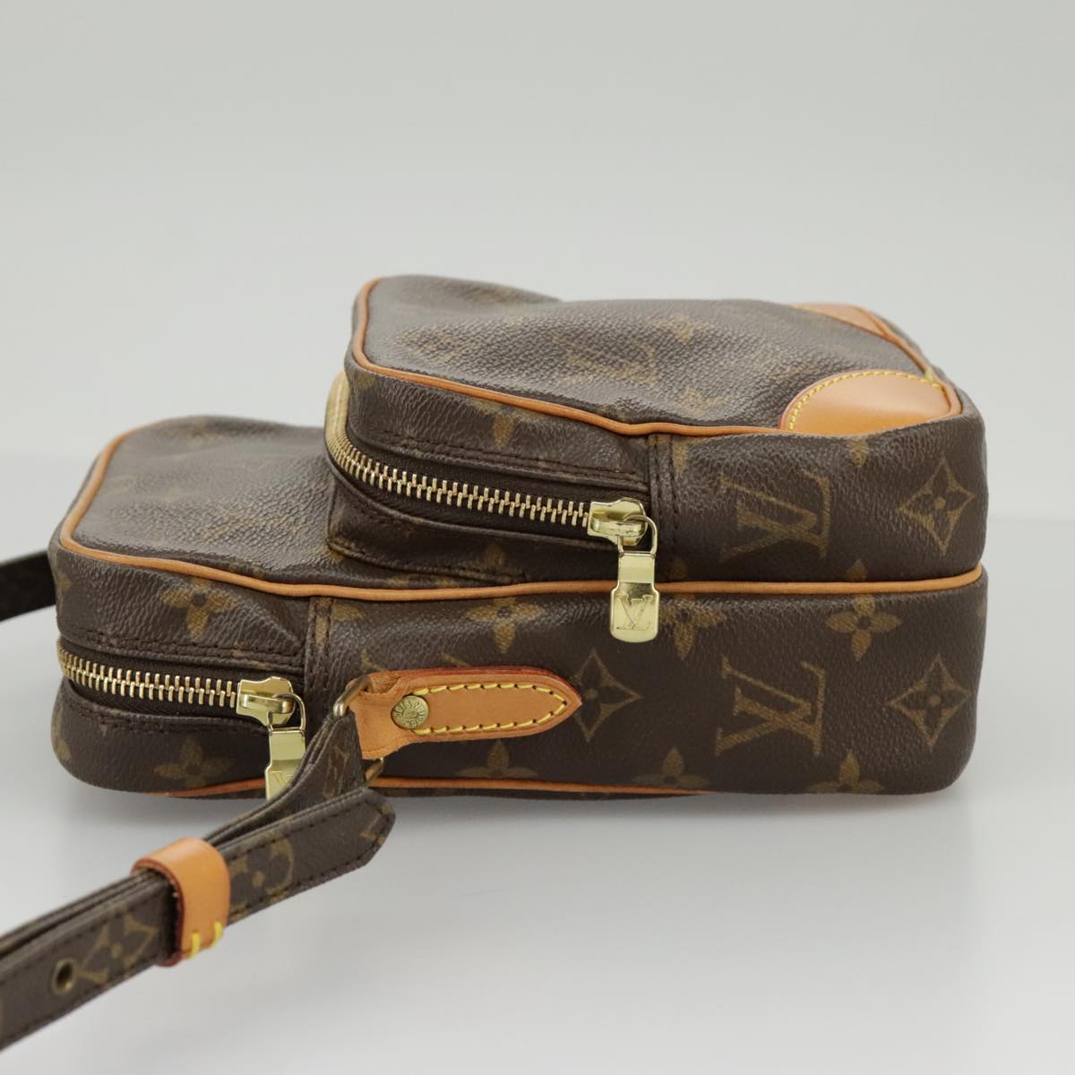 LOUIS VUITTON Monogram Amazon Shoulder Bag M45236 LV 97606