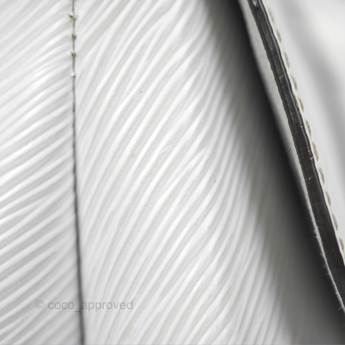 Louis Vuitton Locky BB White Epi