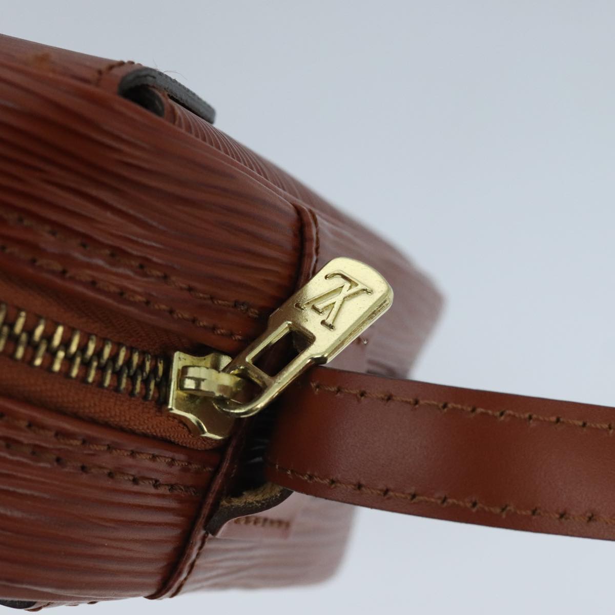 LOUIS VUITTON Epi Jeune FilleMM Shoulder Bag Brown M52153 LV 97688