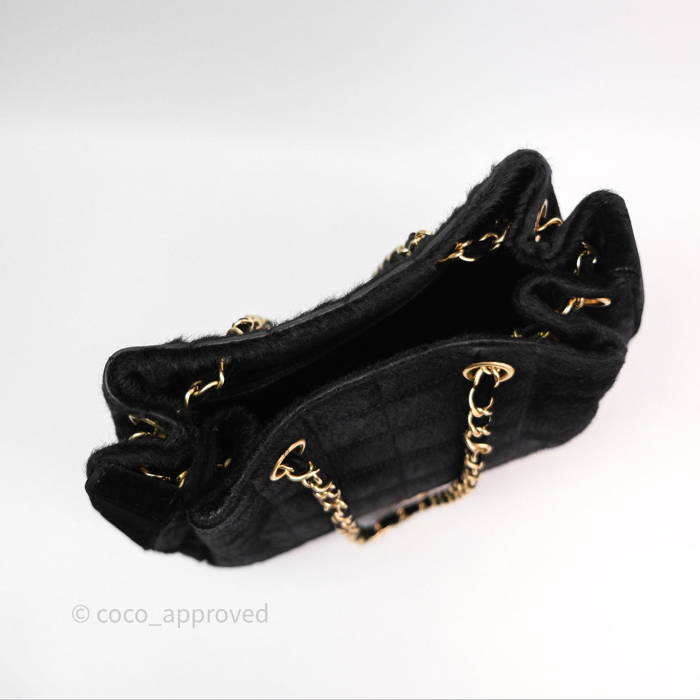 Chanel Vintage Quilted Drawstring Tote Bag Pony Hair Velvet Gold Hardware