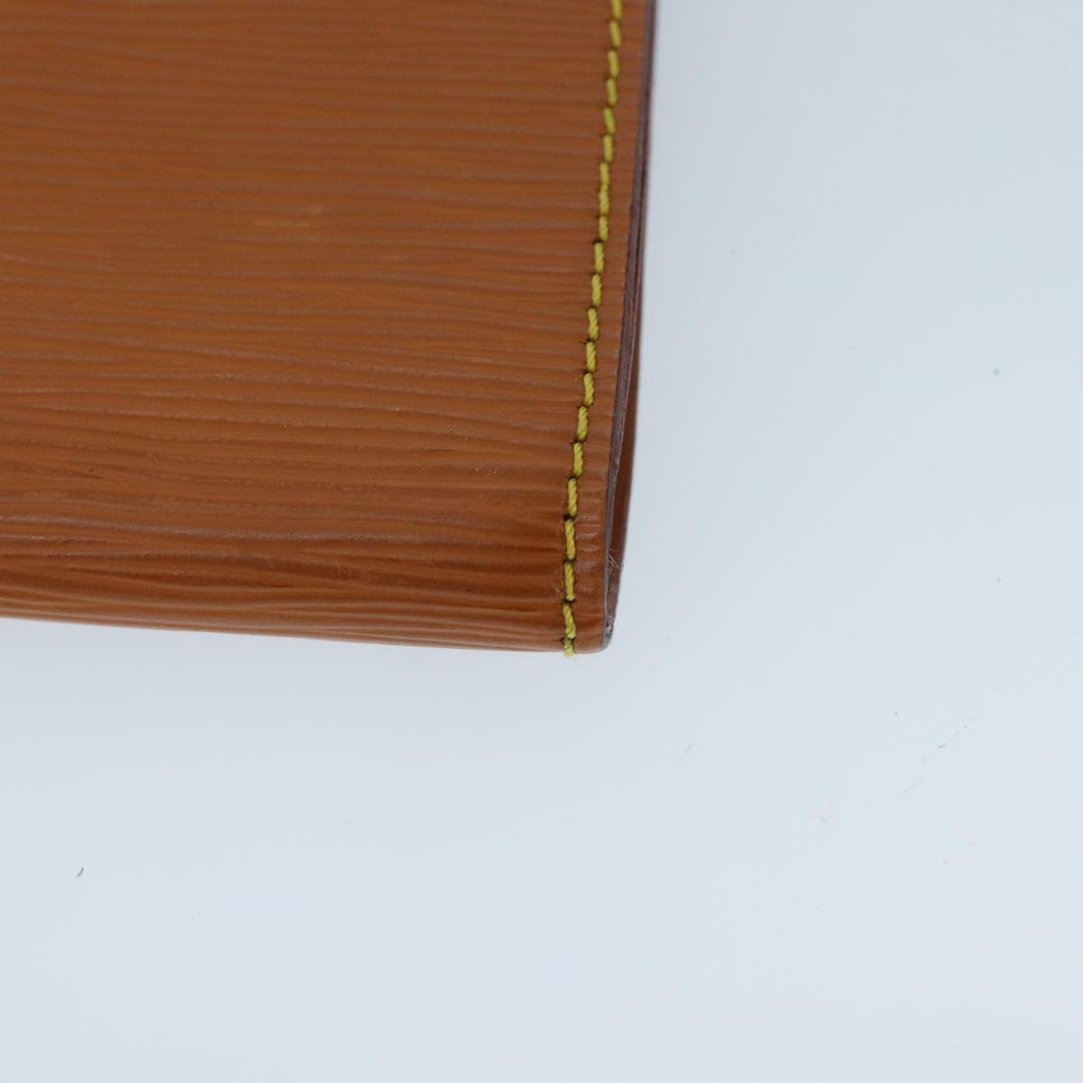 LOUIS VUITTON Epi Pochette Accessoires Pouch Zipangu Gold M52948 LV 97921