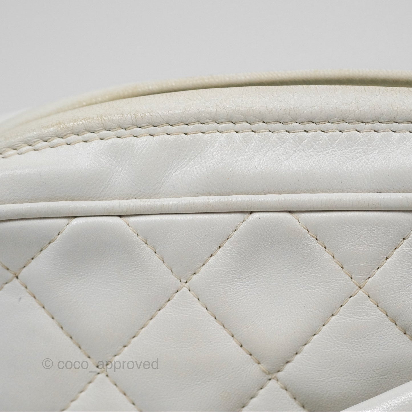 Chanel Vintage Small Camera Bag White Lambskin Gold Hardware