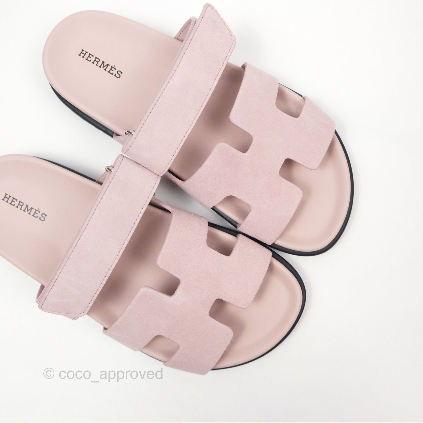 Hermès Chypre Sandals in Rose Porcelaine Size 37