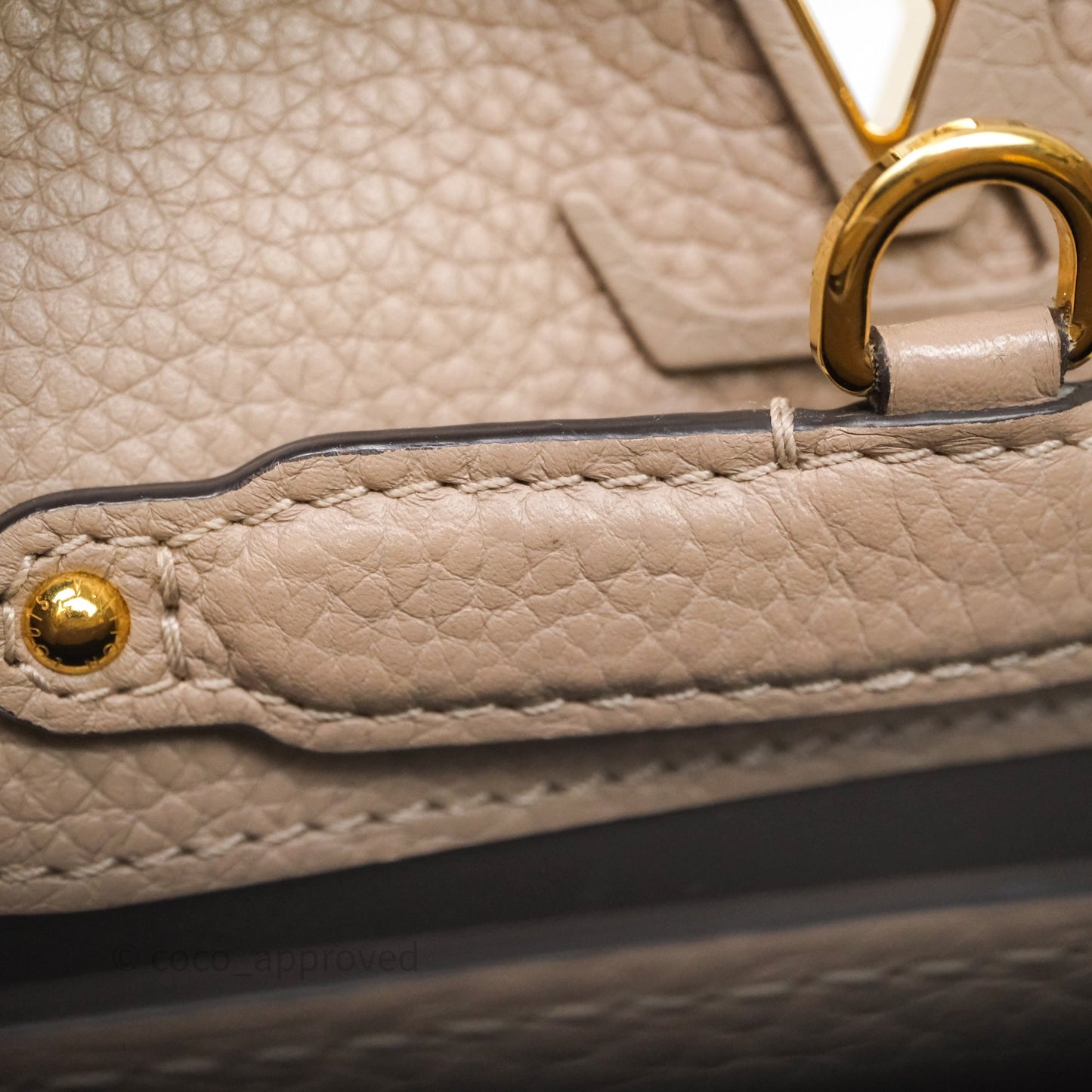 Louis Vuitton Taurillon Capucines BB Galet