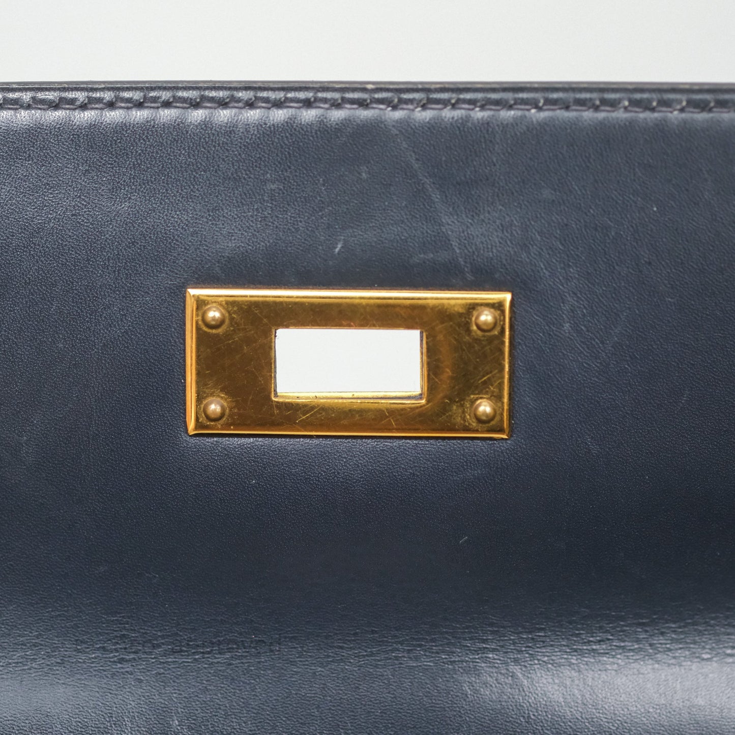 Hermès Vintage Kelly 28 Retourn Navy Box Leather Gold Hardware