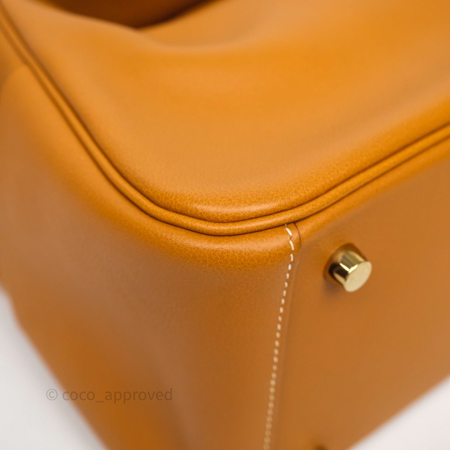 Hermès Lindy 26 Toffee 1H Taurillon Clemence Gold Hardware