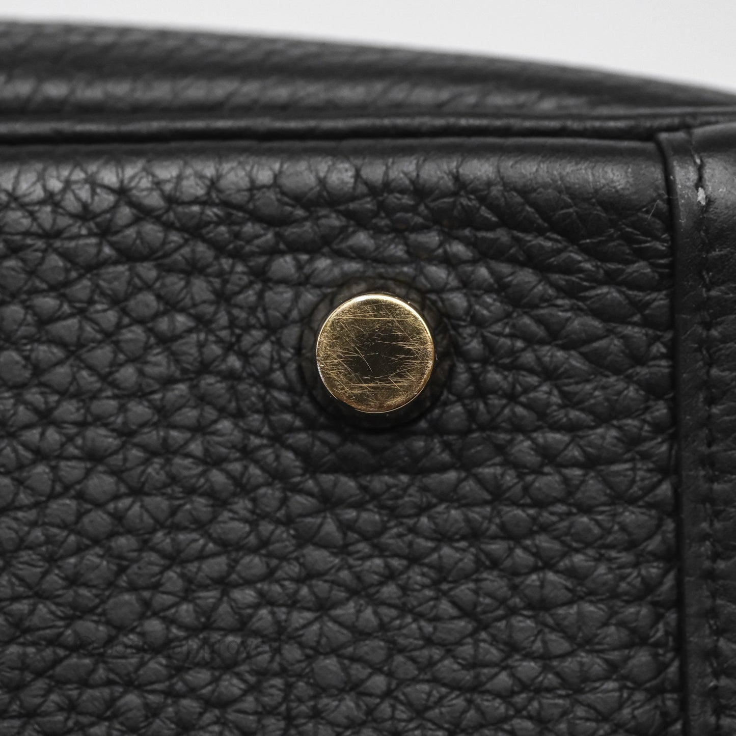 Hermès Lindy 30 Black Noir 89 Clemence Gold Hardware