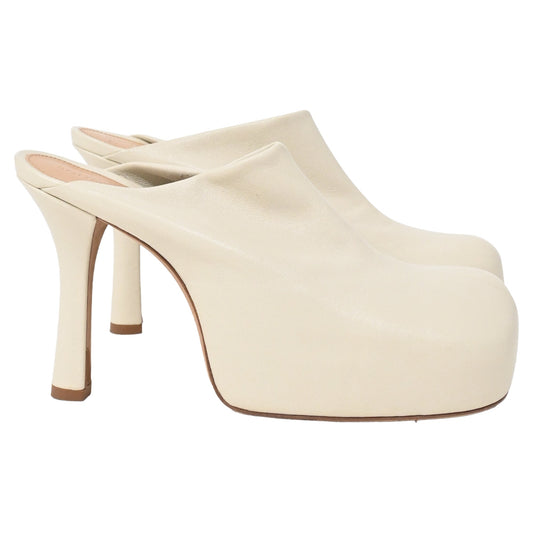 Luxury Bottega Veneta Bold Mules in Cream Leather