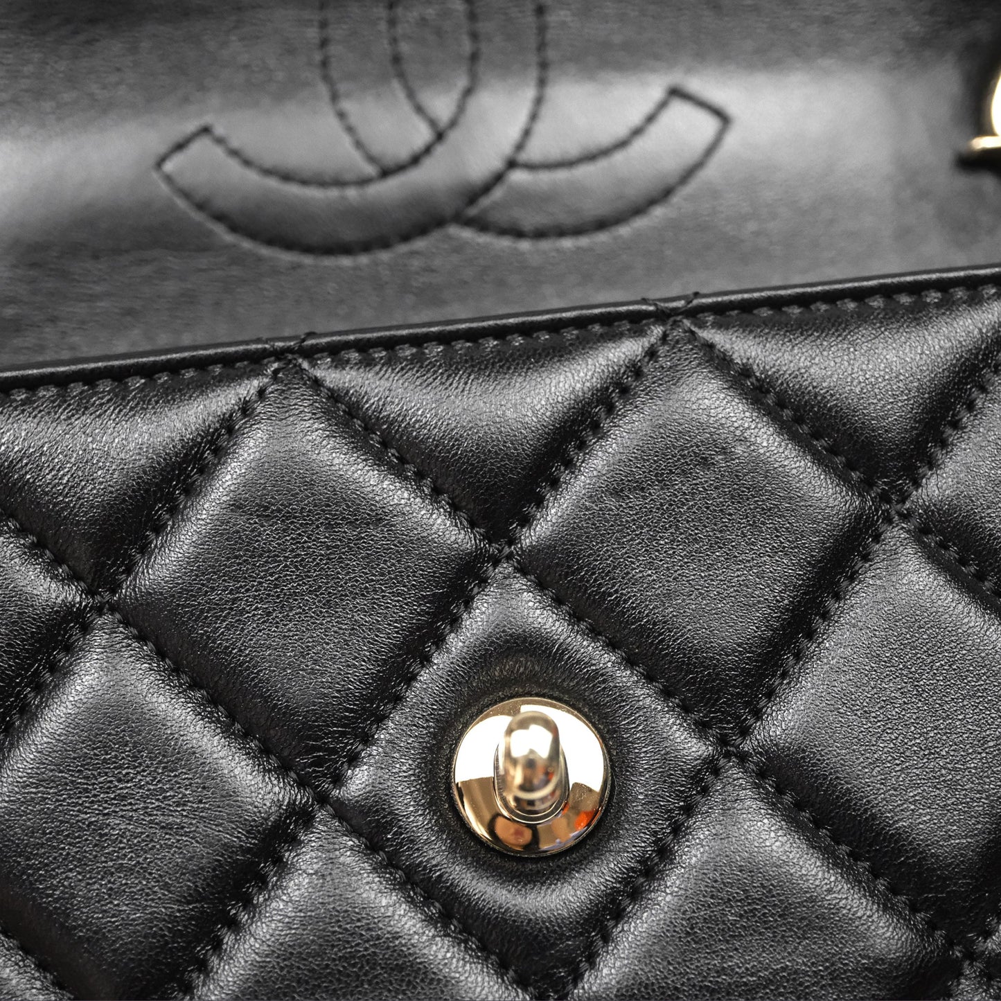 Chanel Medium Trendy CC Flap Bag Lambskin Black Aged Hardware