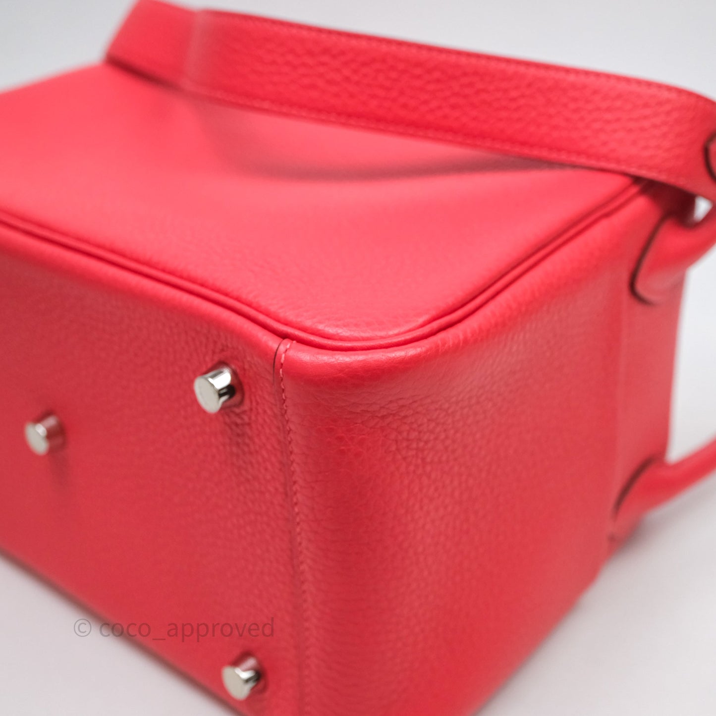 Hermes Lindy 26 Clemence Rouge Palladium Hardware