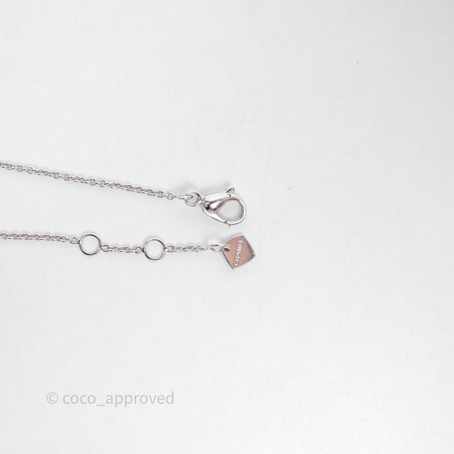 Chanel Coco Crush Bracelet 18K White Gold Hardware