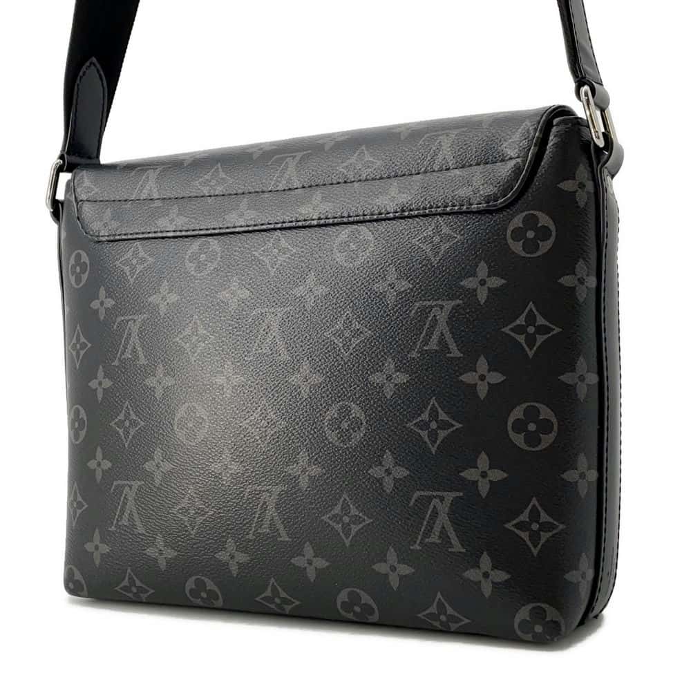 LOUIS VUITTON District PM NV3 Noir M46255 Monogram Eclipse