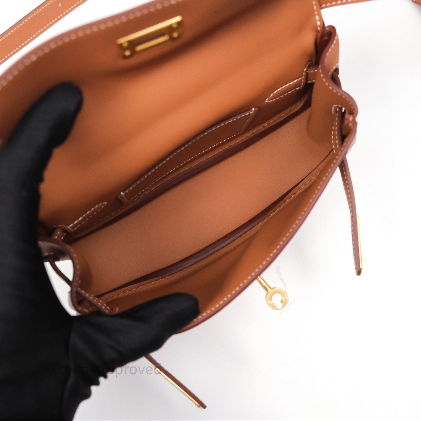 Hermès Kelly Moove Gold 37 Swift Gold Hardware