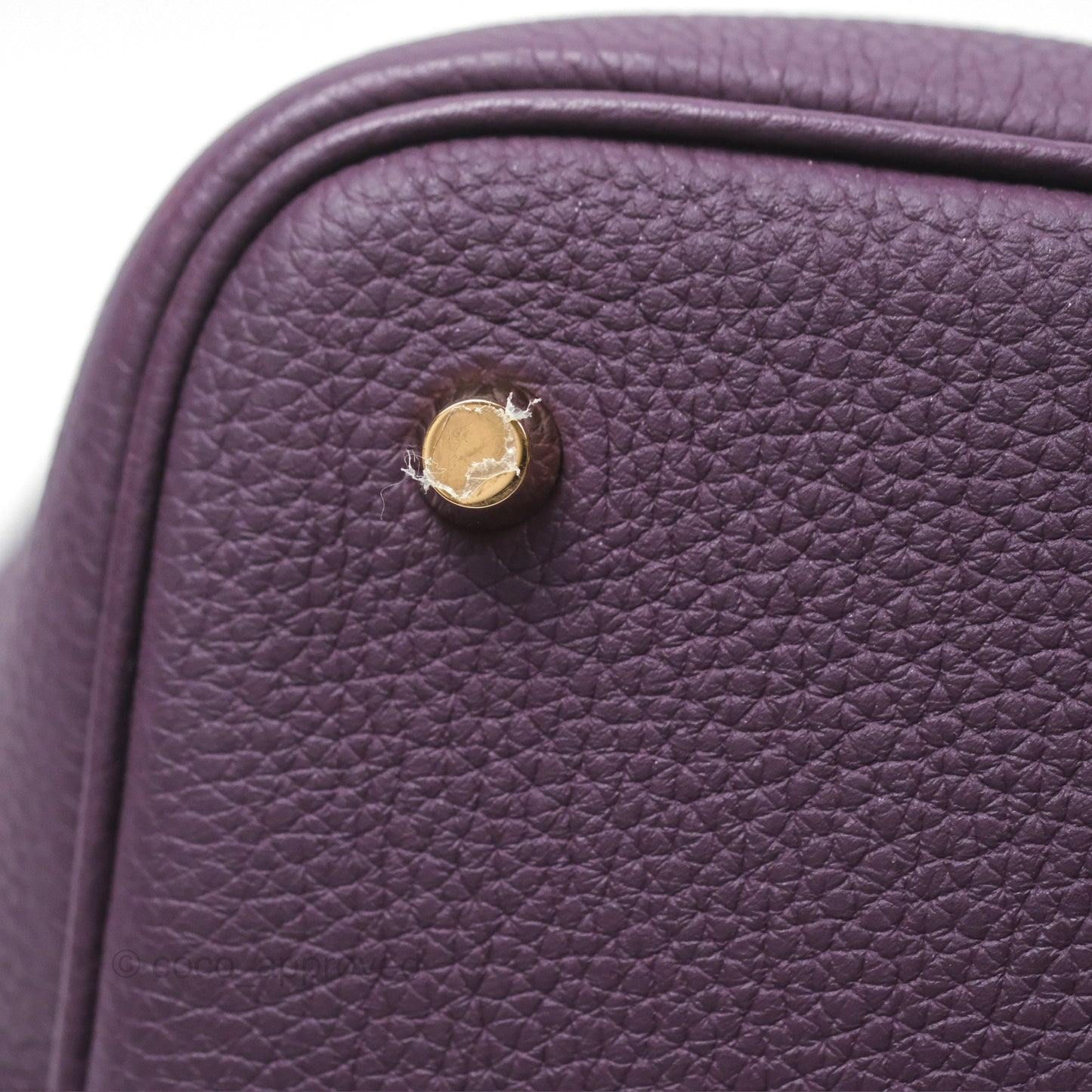 Hermès Picotin 22 Lock Cassis Taurillon Maurice Gold Hardware