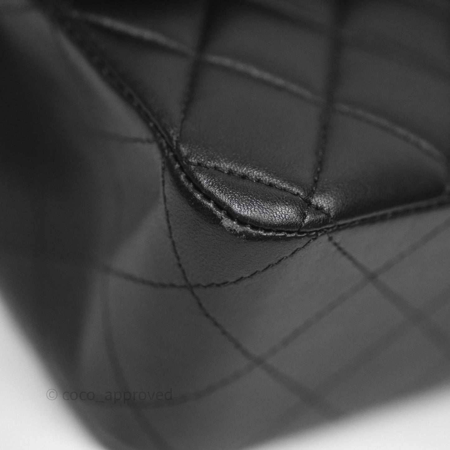 Chanel Classic M/L Medium Flap Quilted Black Lambskin Gold Hardware