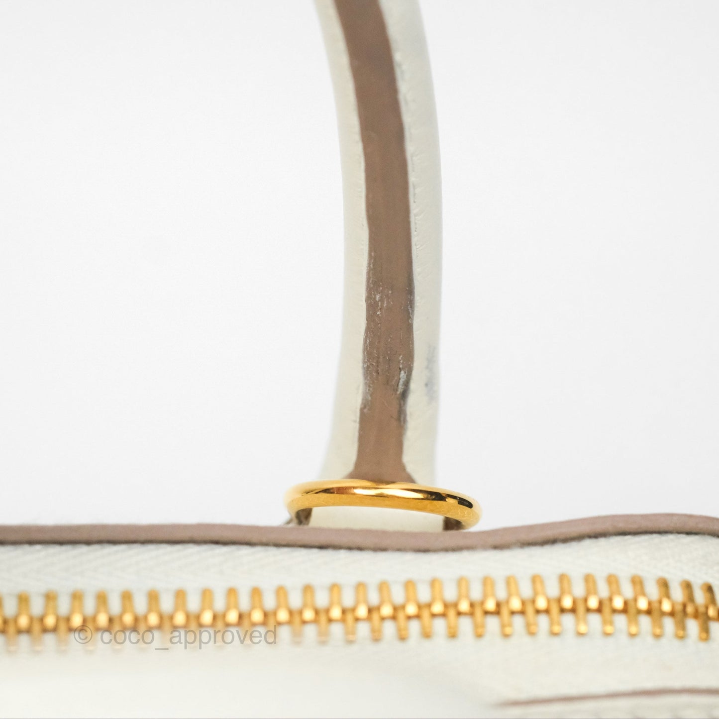 Hermès Bolide 1923 25 Mushroom 0T/Biscuit 48 Evercolor Gold Hardware