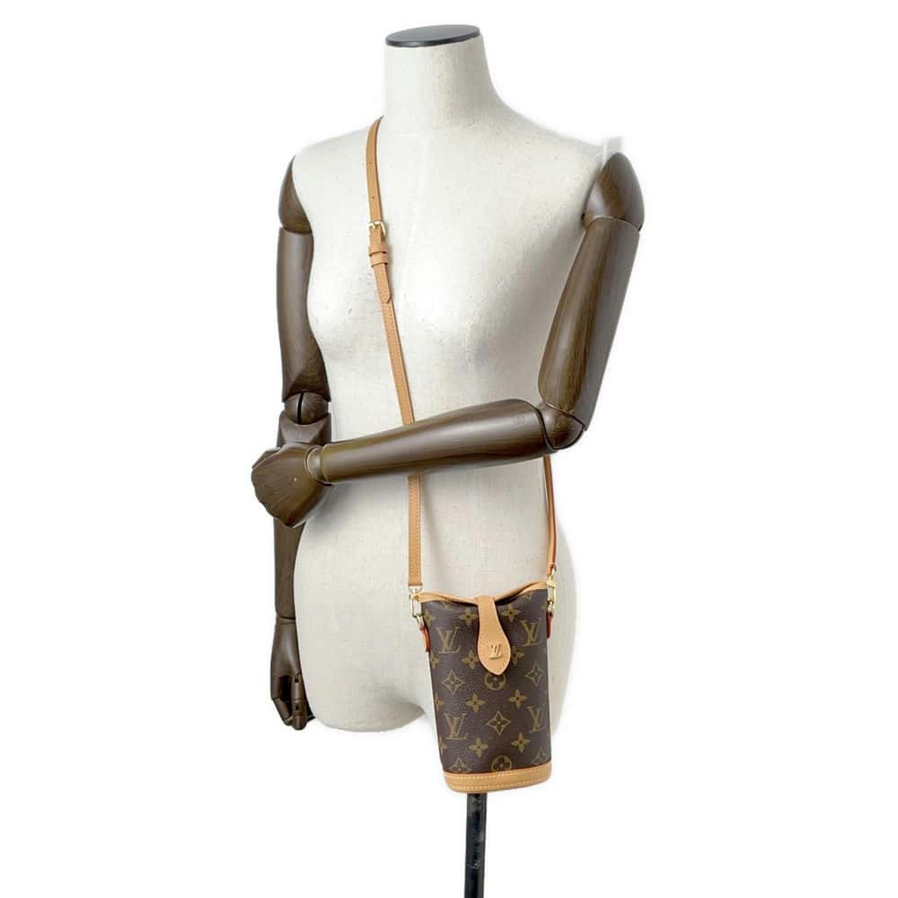 LOUIS VUITTON Fold Me Pouch Brown M80874 Monogram