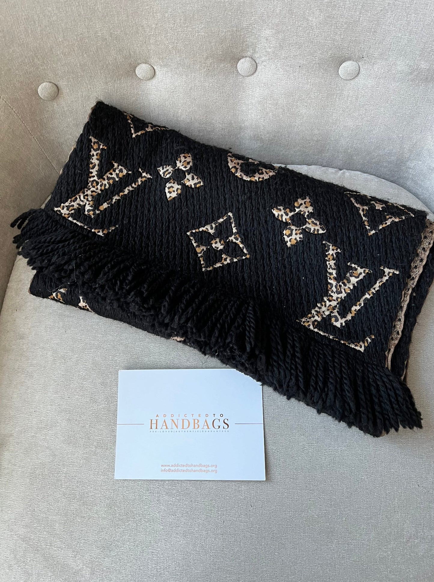 Louis Vuitton Giant Jungle Logomania Black and Gold (RRP £485)
