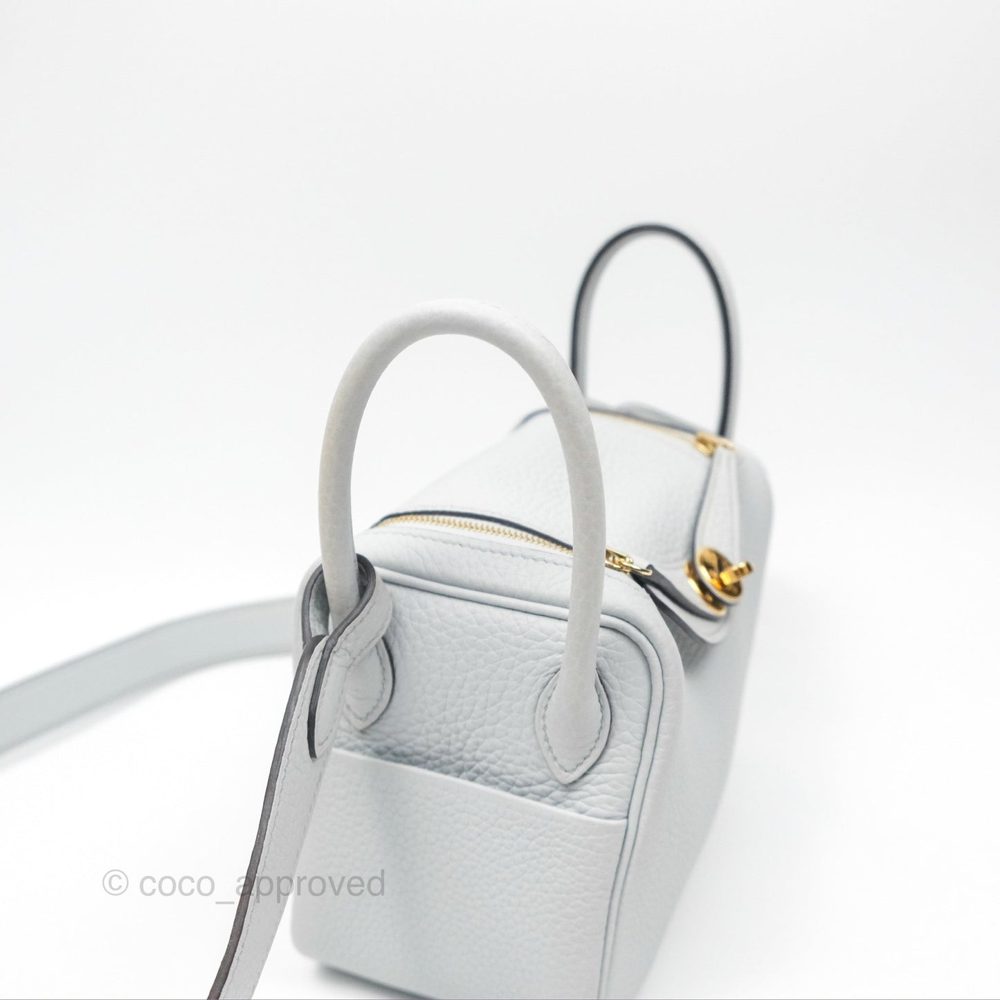 Hermès Mini Lindy 20 Bleu Pale Clemence Gold Hardware