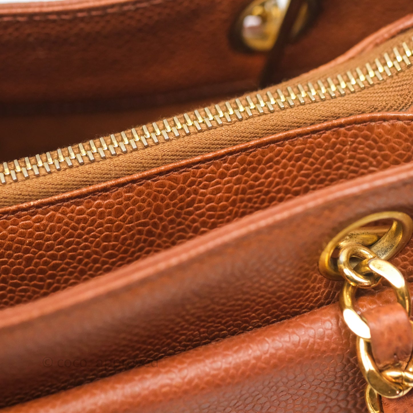Chanel Vintage Tote Caramel Caviar 24K Gold Hardware