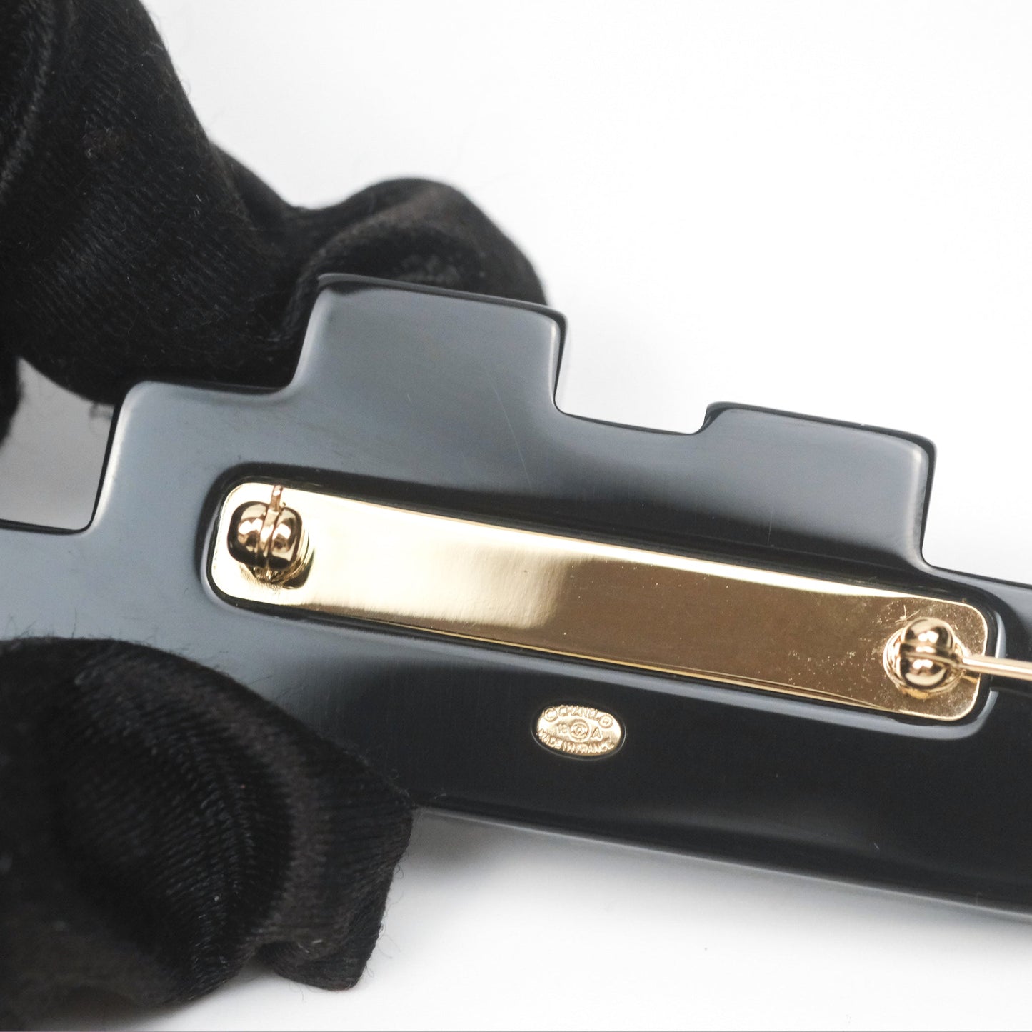 Chanel Resin CC Cruise Ship Brooch 18A