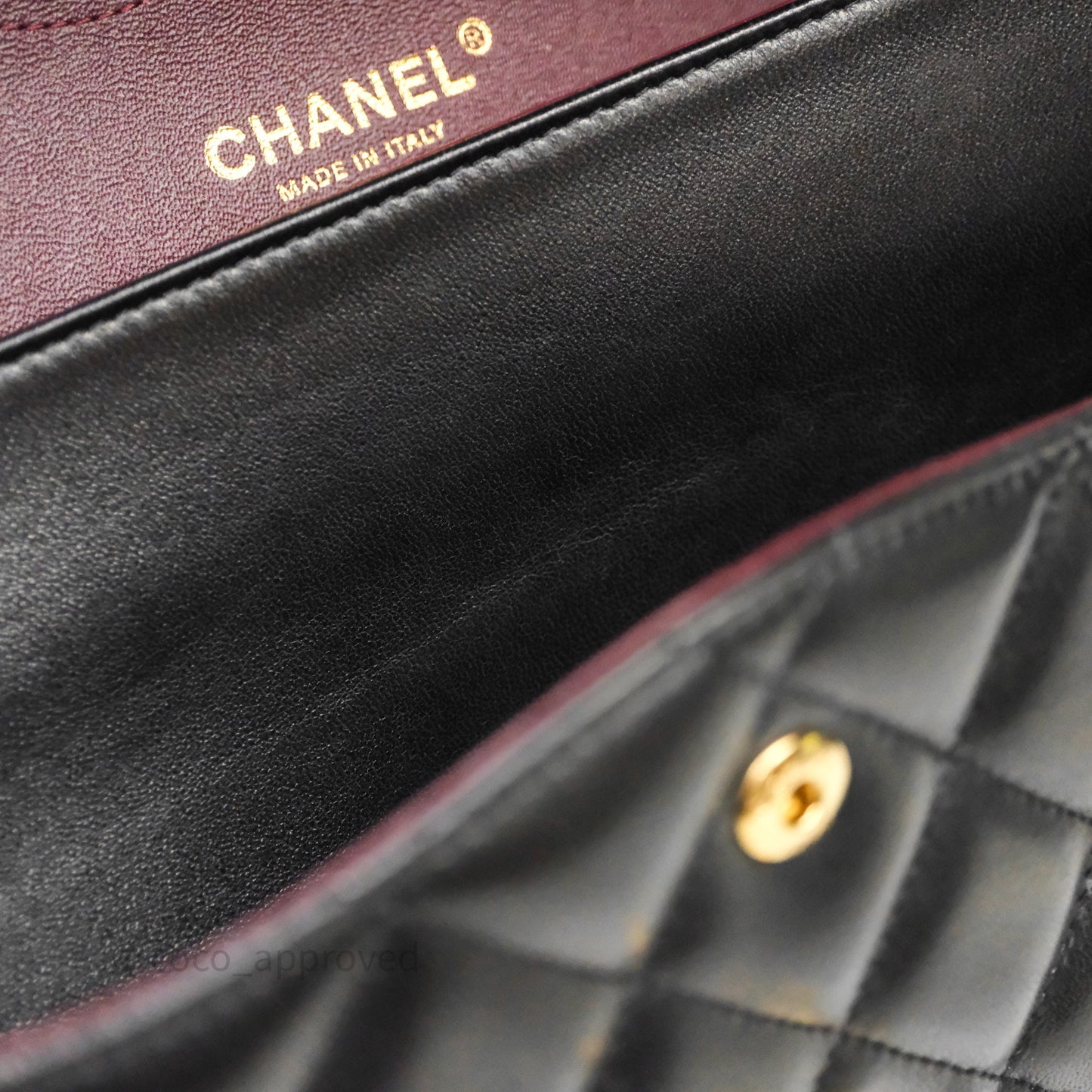 Chanel Jumbo Double Flap Quilted Black Lambskin Gold Hardware⁣⁣