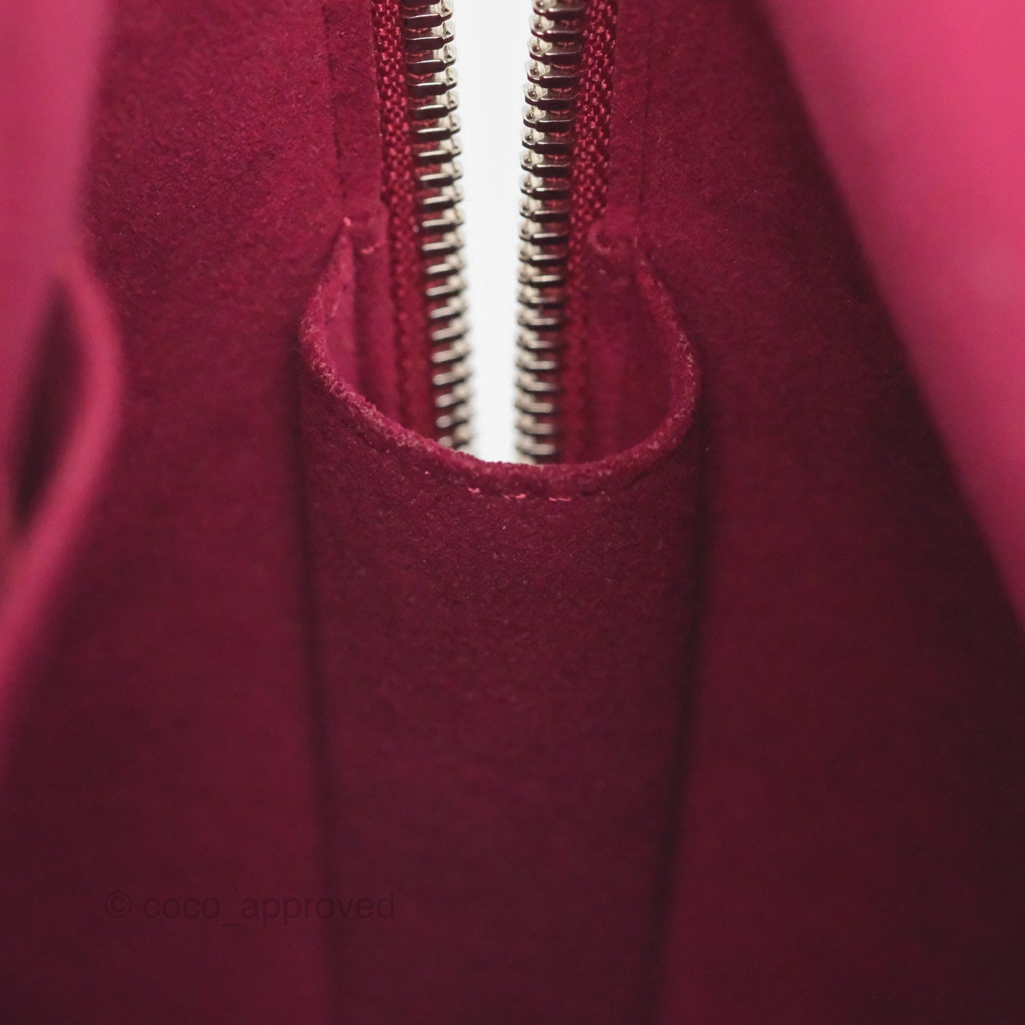 Louis Vuitton Alma PM Fuchsia Epi