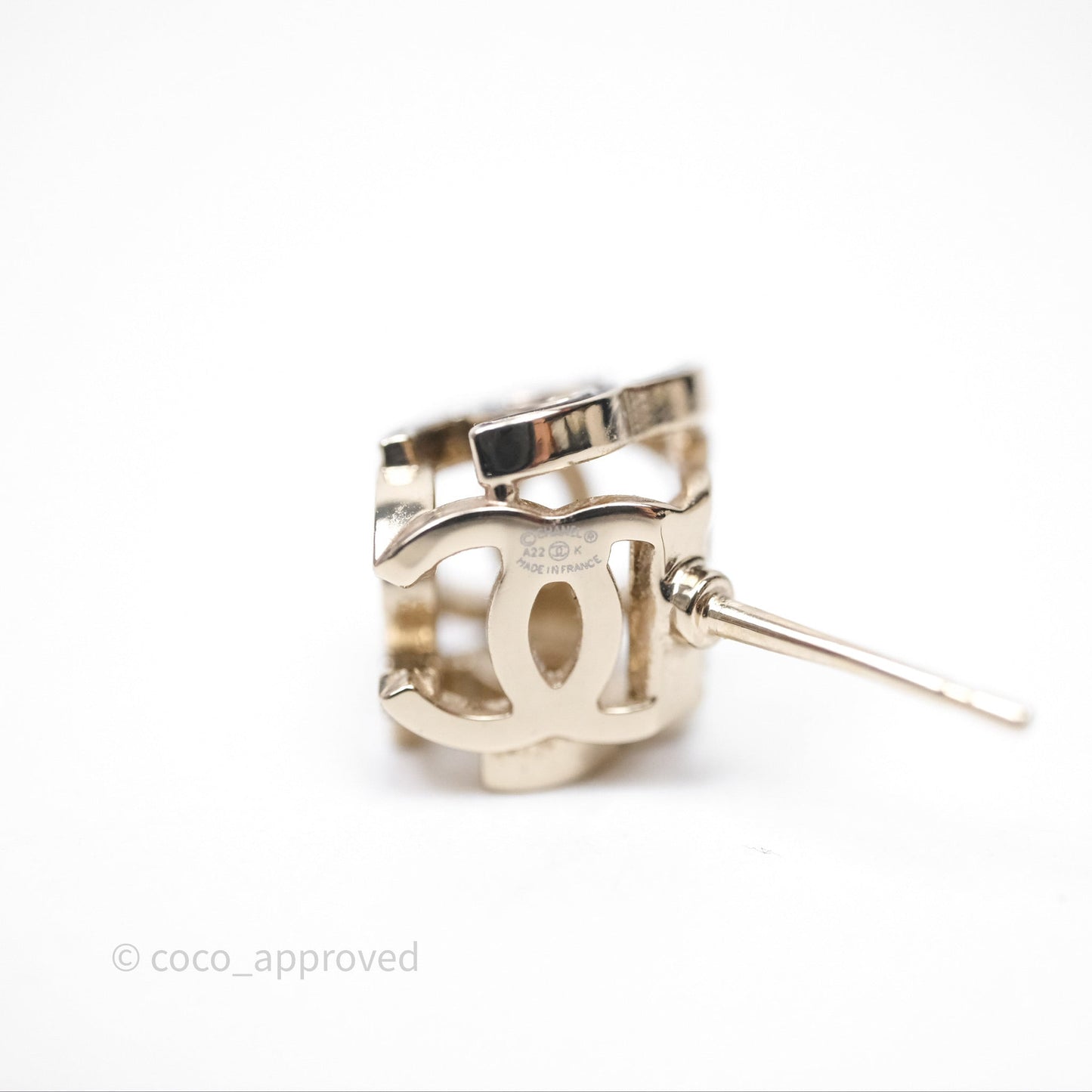 Chanel CC Gold/Black Cube Earrings Gold Tone 22K