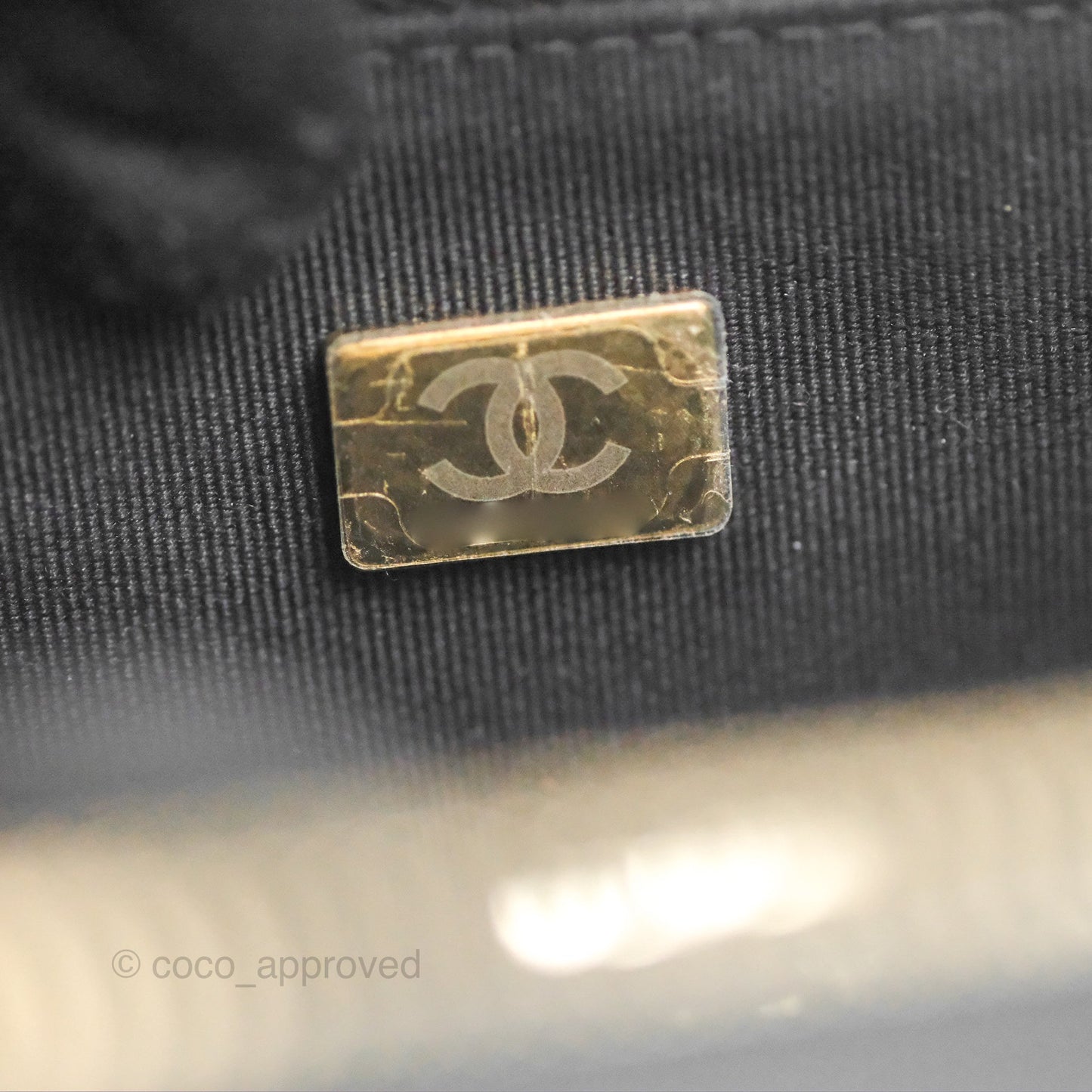 Chanel Quilted Top Handle Vanity Case Black Caviar Gold Hardware 22P