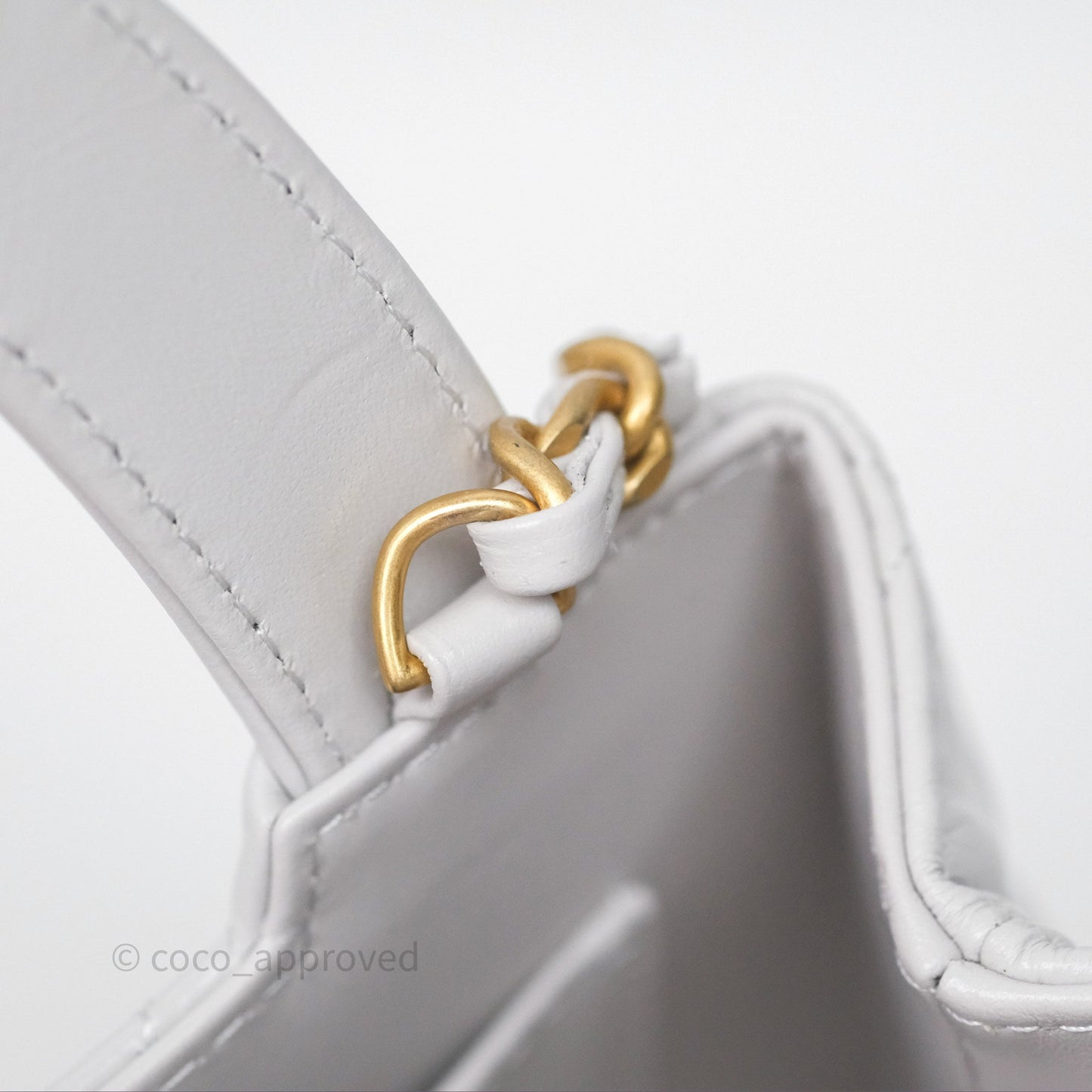Chanel Kelly Bag Quilted Light Grey Shiny Calfskin Aged Gold Hardware