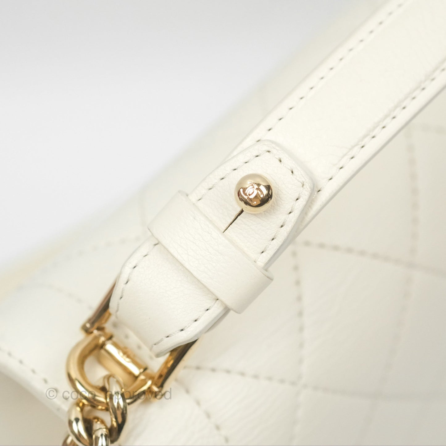 Chanel Quilted Label Click Flap Bag White Grained Calfskin Gold Hardware