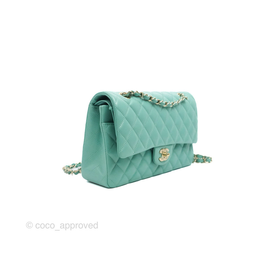 Chanel Classic M/L Medium Flap Quilted Tiffany Caviar Gold Hardware 21S