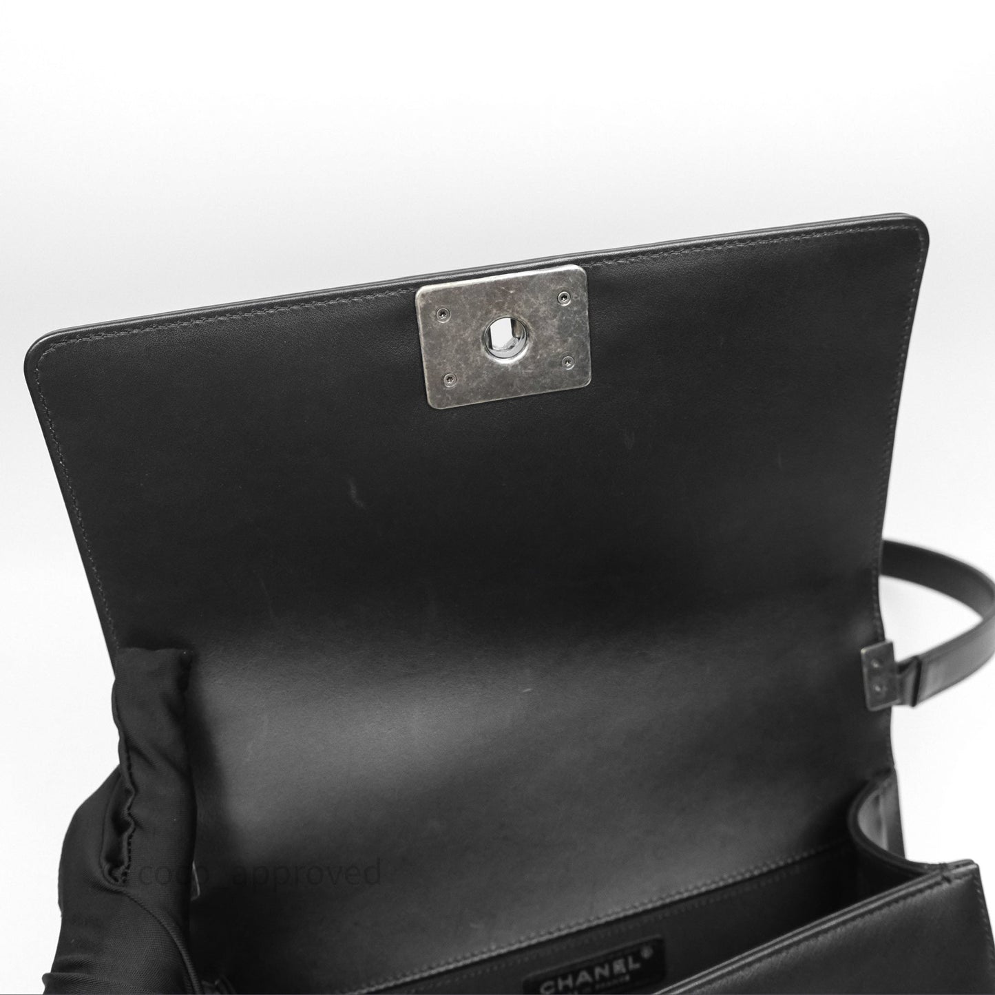 Chanel Quilted Medium Boy Black Calfskin Ruthenium Hardware