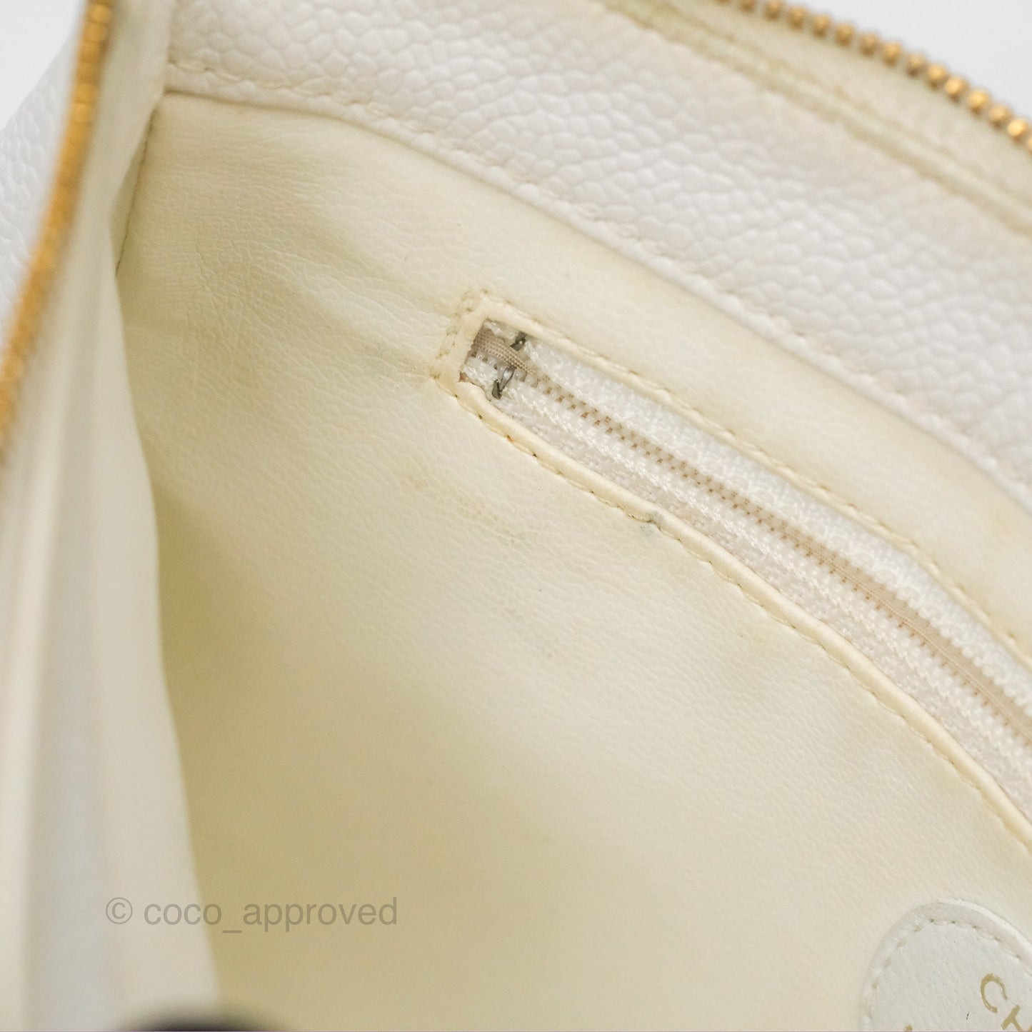 Chanel Vintage CC Clutch White Caviar Gold Hardware