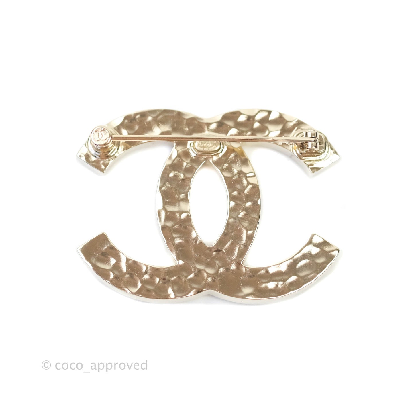 Chanel CC Crystal Brooch in Gold Tone 21P