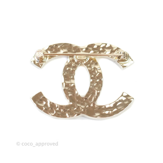 Chanel CC Crystal Brooch in Gold Tone 21P