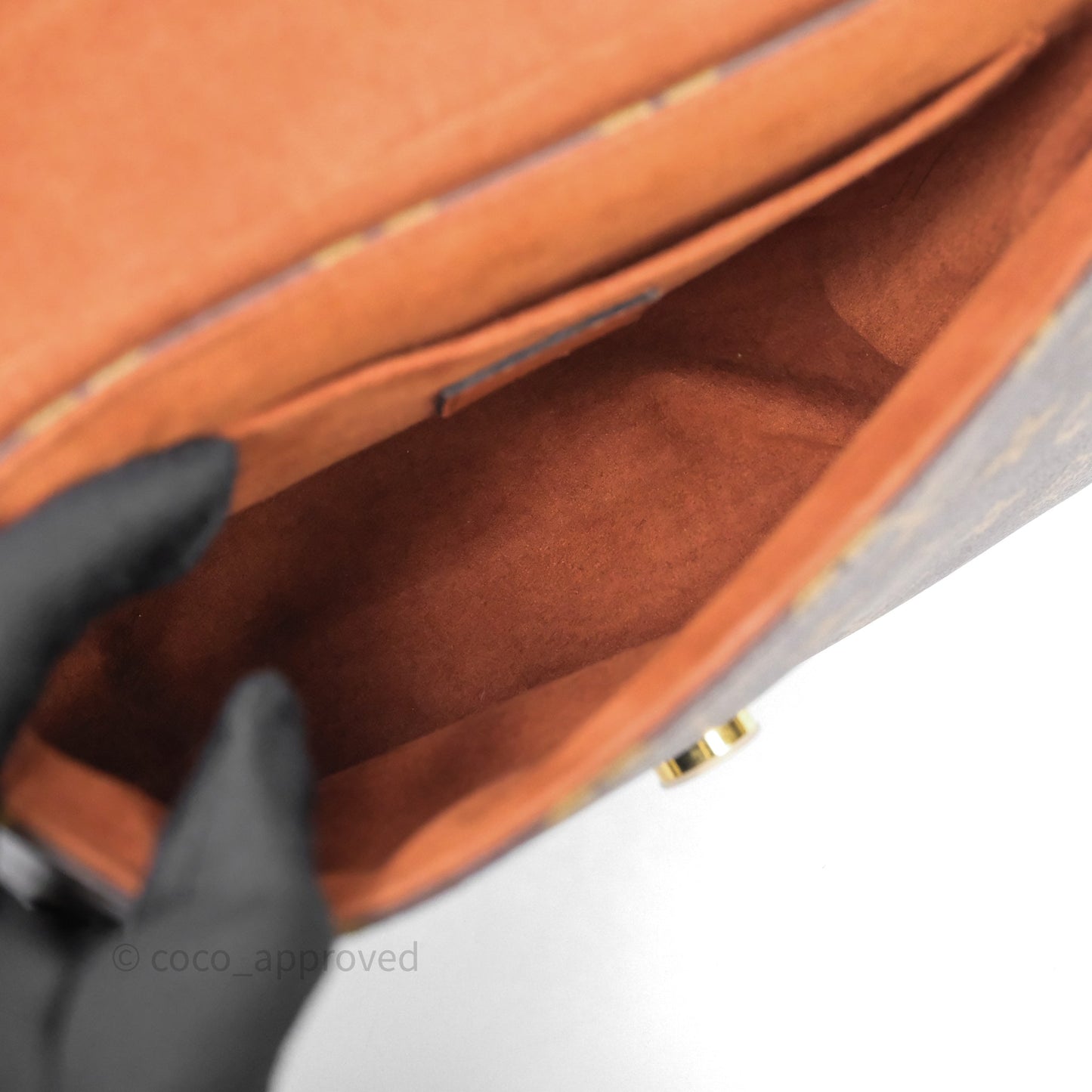 Louis Vuitton Monogram Locky BB Caramel