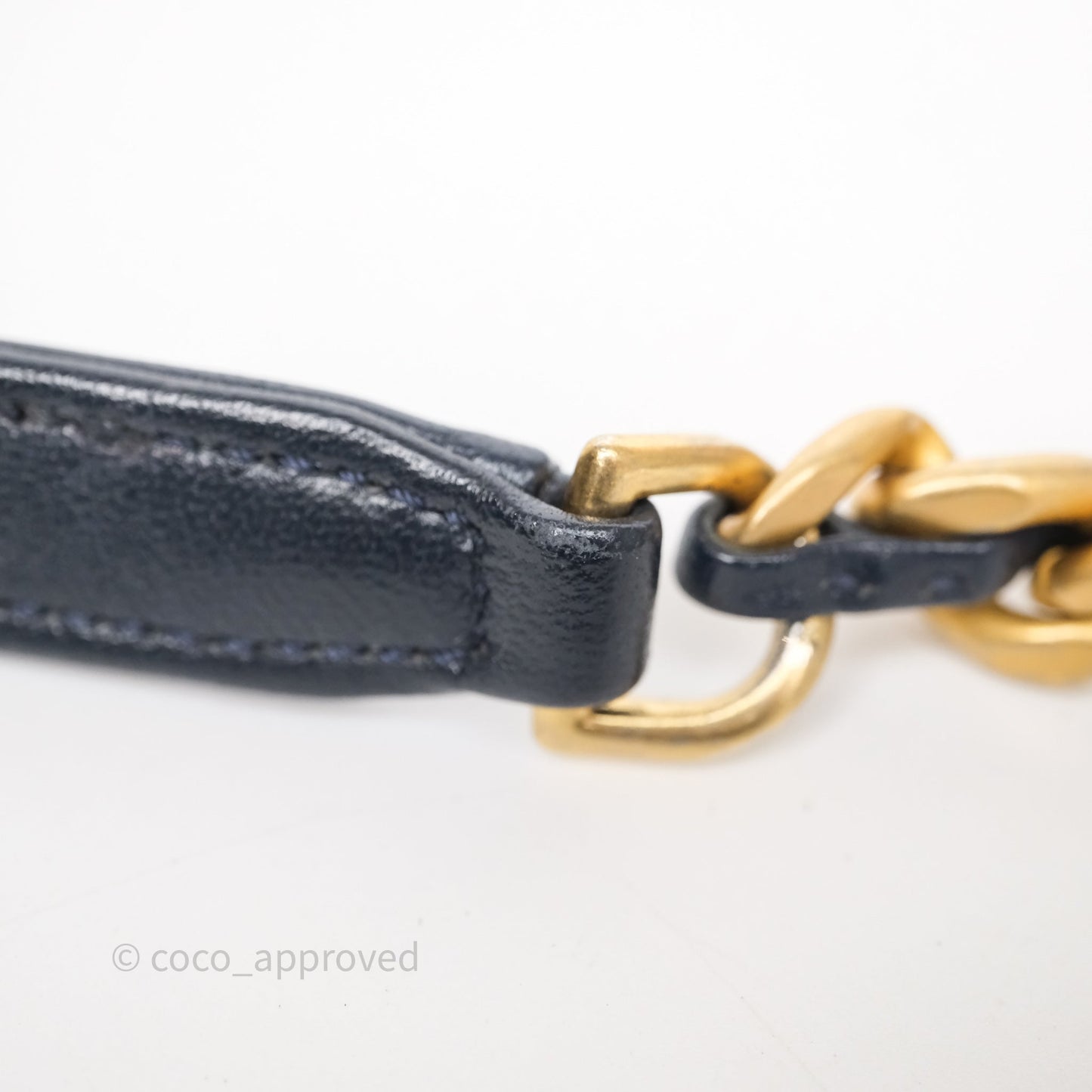 Chanel Quilted Entwined Chain Bag Navy Lambskin Aged Gold Hardware 21P